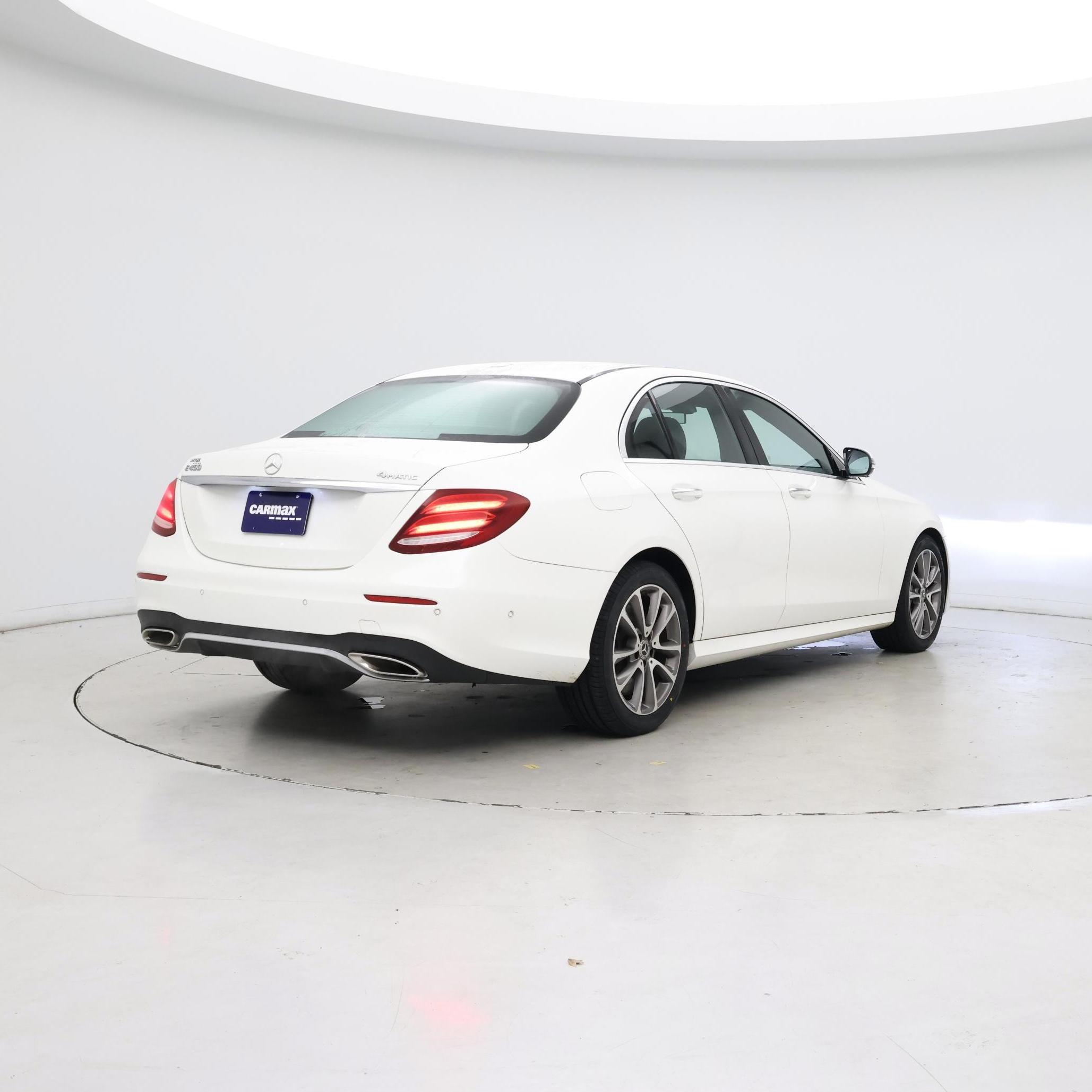 Thumbnail: 2020 Mercedes-Benz E-Class - 8