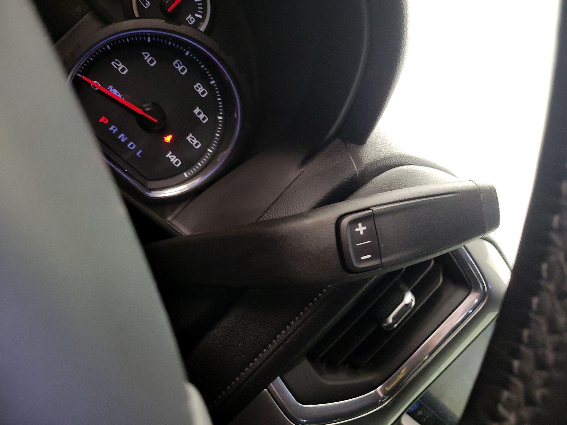 Thumbnail: 2020 Chevrolet Silverado 1500 - 17