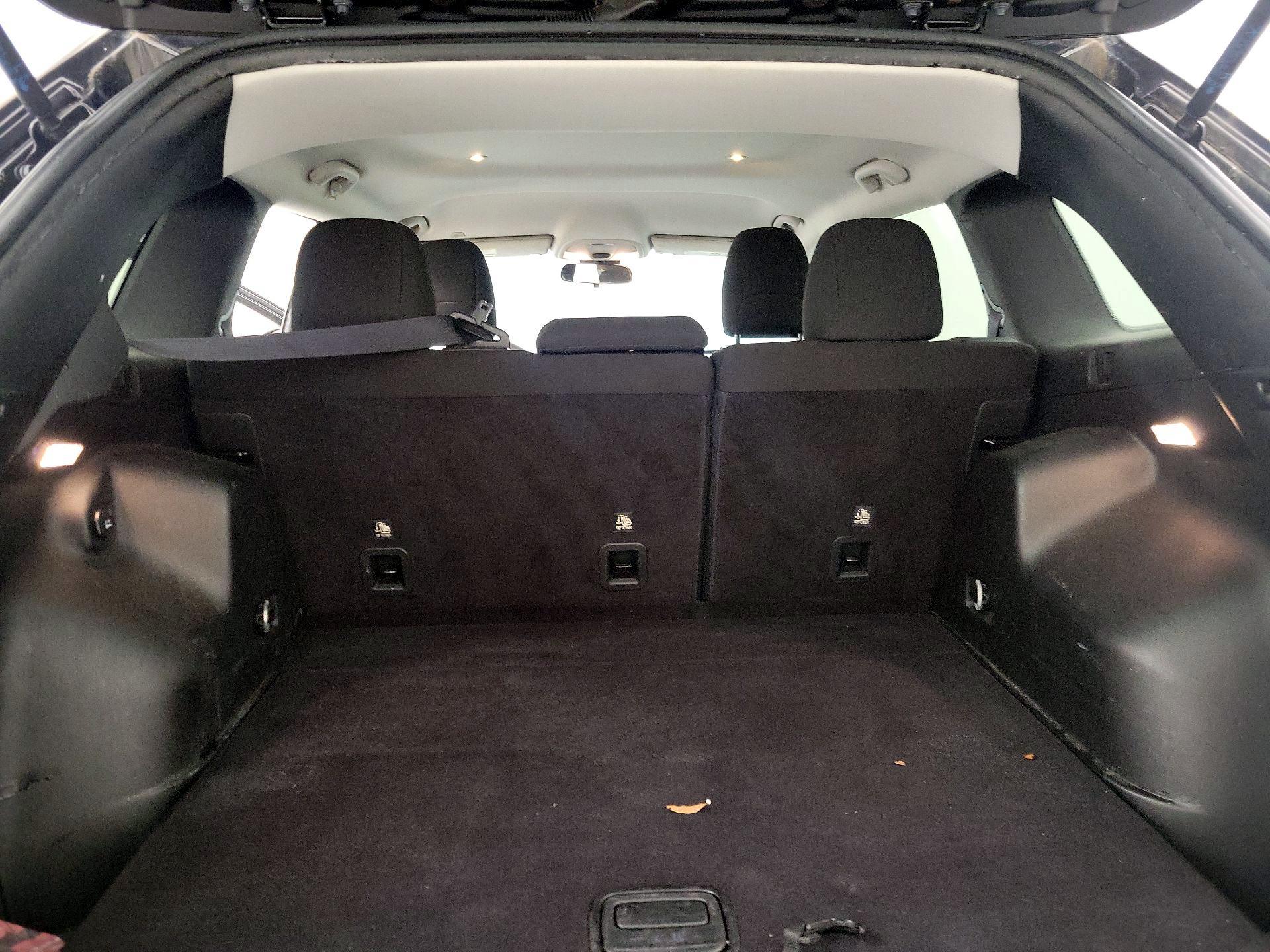 Thumbnail: 2019 Jeep Cherokee - 20