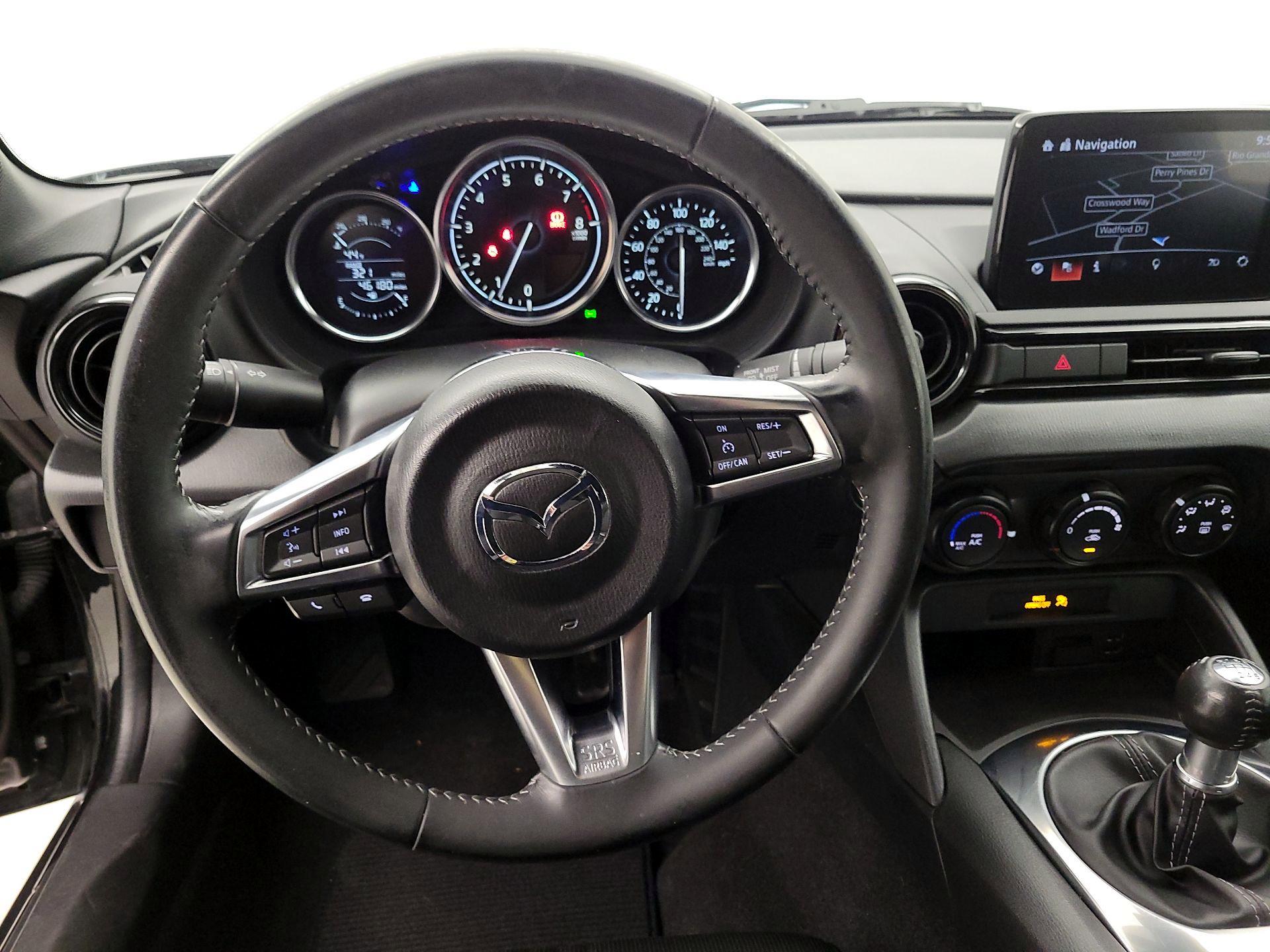 Thumbnail: 2020 Mazda MX-5 Miata - 10