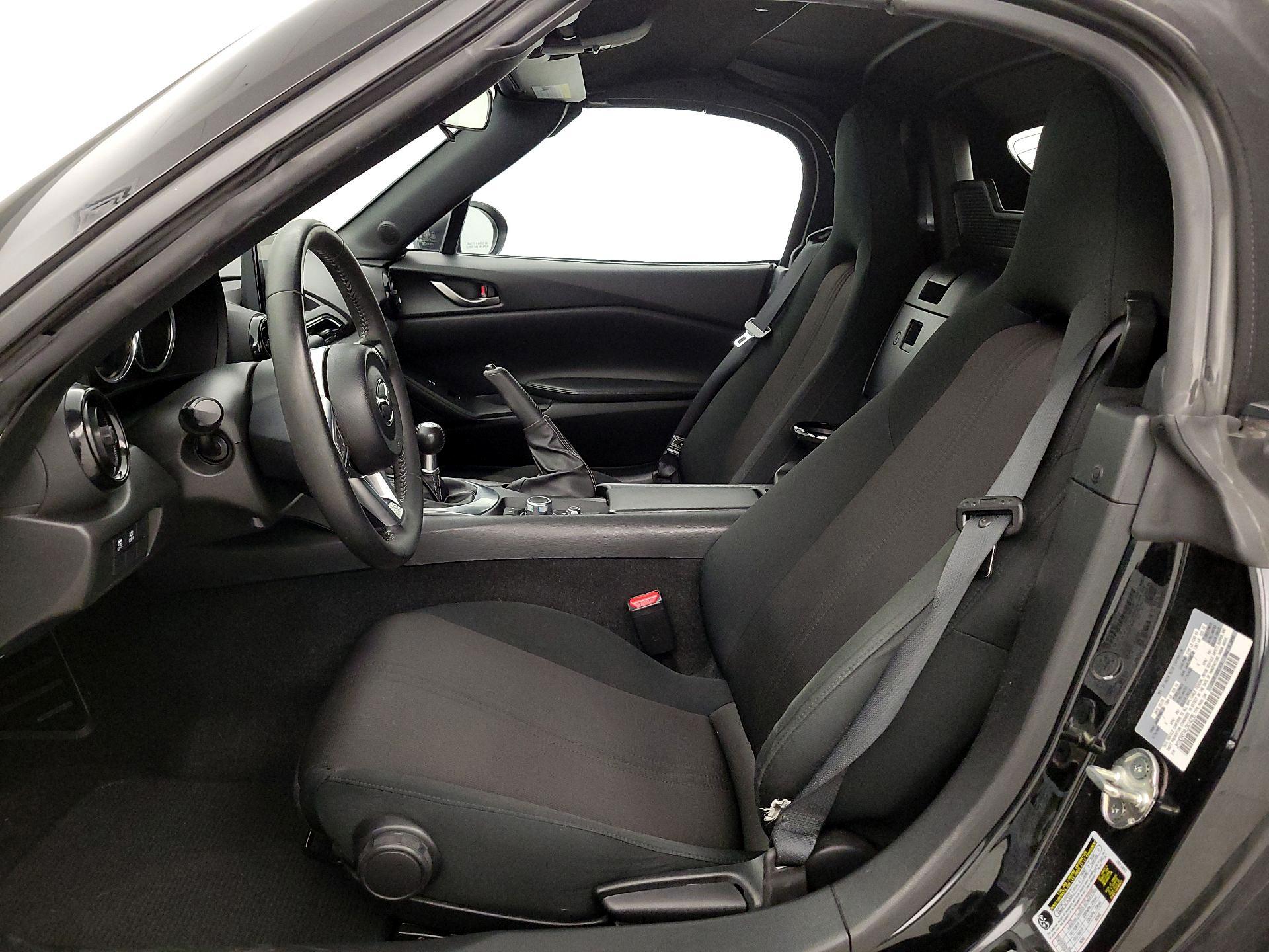 Thumbnail: 2020 Mazda MX-5 Miata - 11