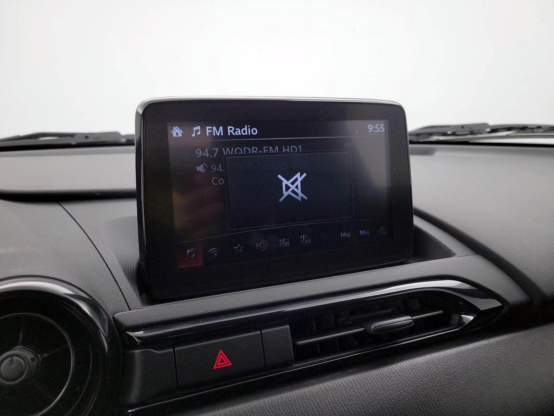 Thumbnail: 2020 Mazda MX-5 Miata - 16