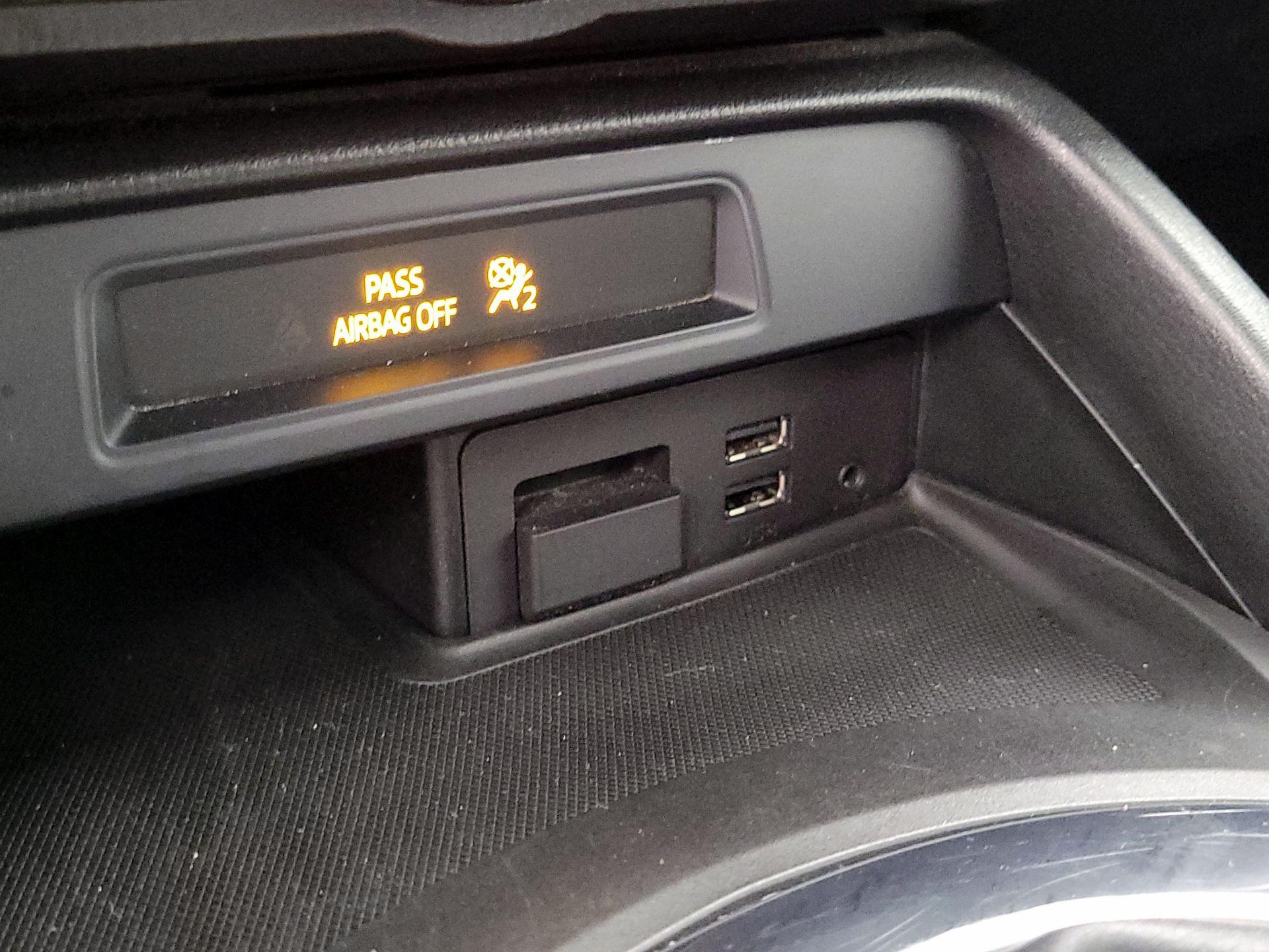 Thumbnail: 2020 Mazda MX-5 Miata - 19