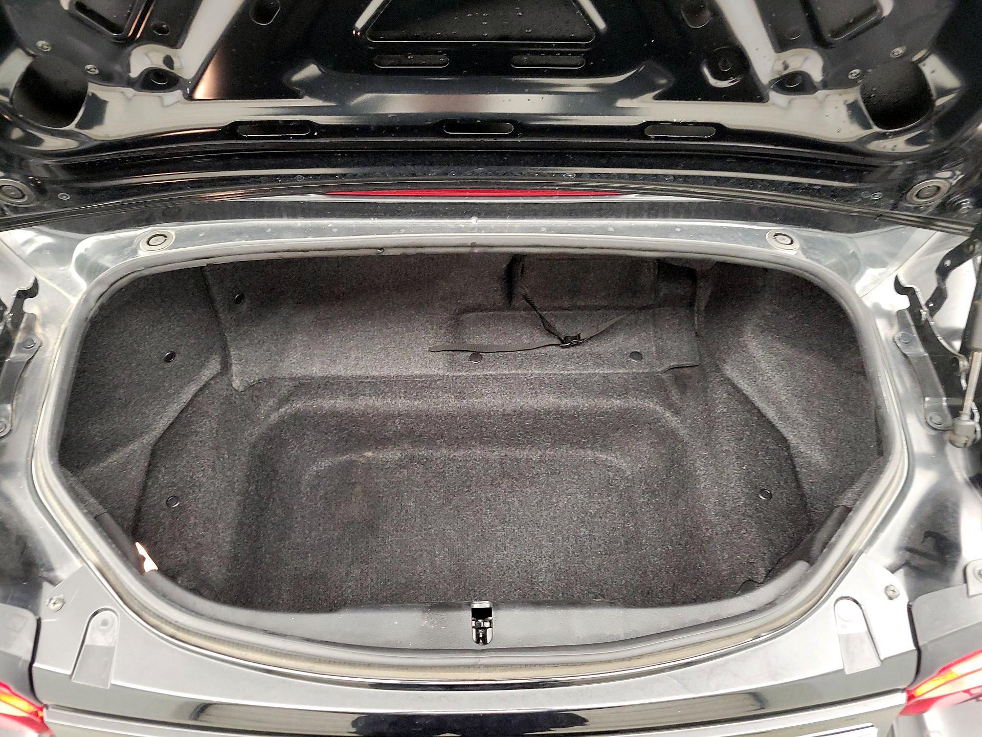 Thumbnail: 2020 Mazda MX-5 Miata - 20