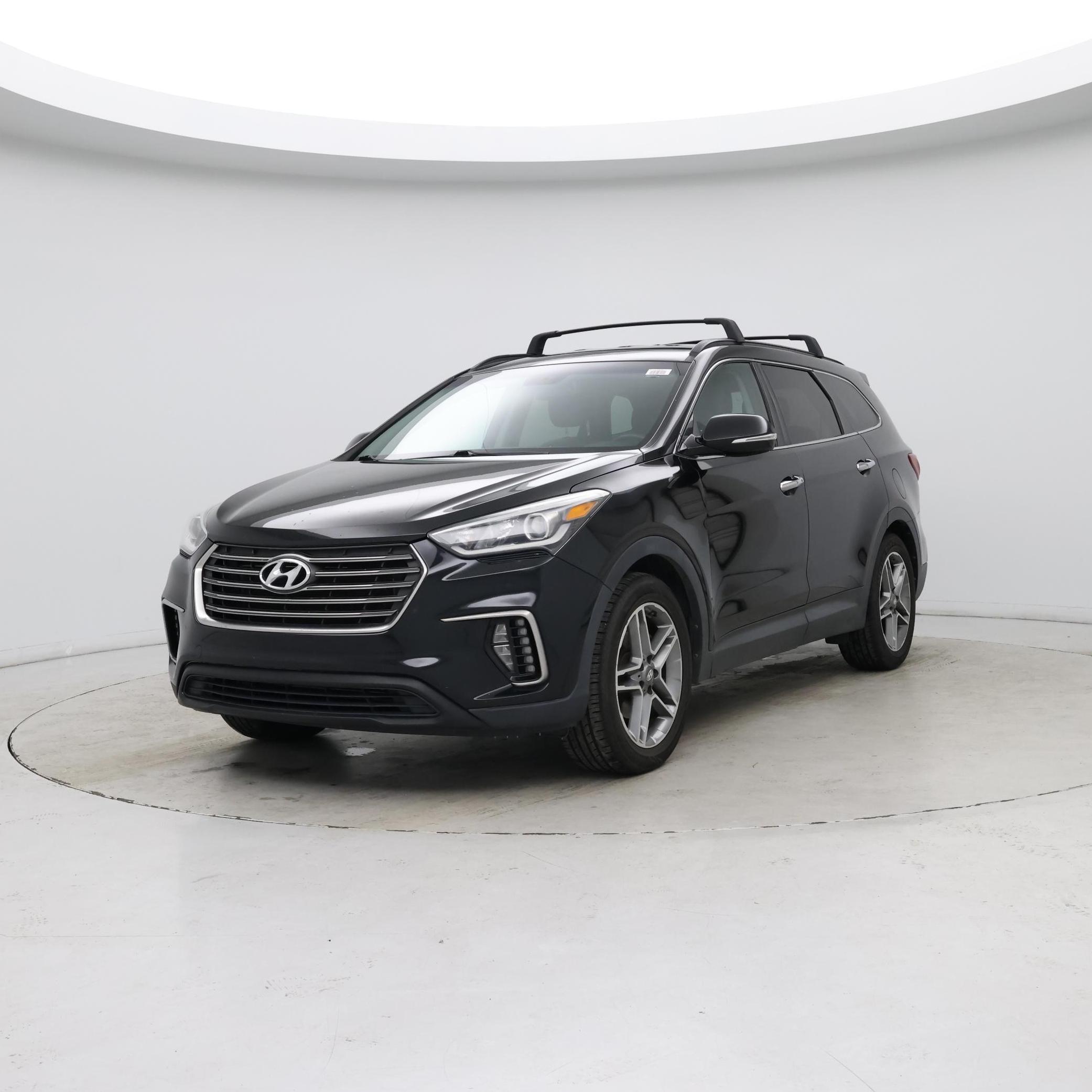 Thumbnail: 2017 Hyundai Santa Fe - 4