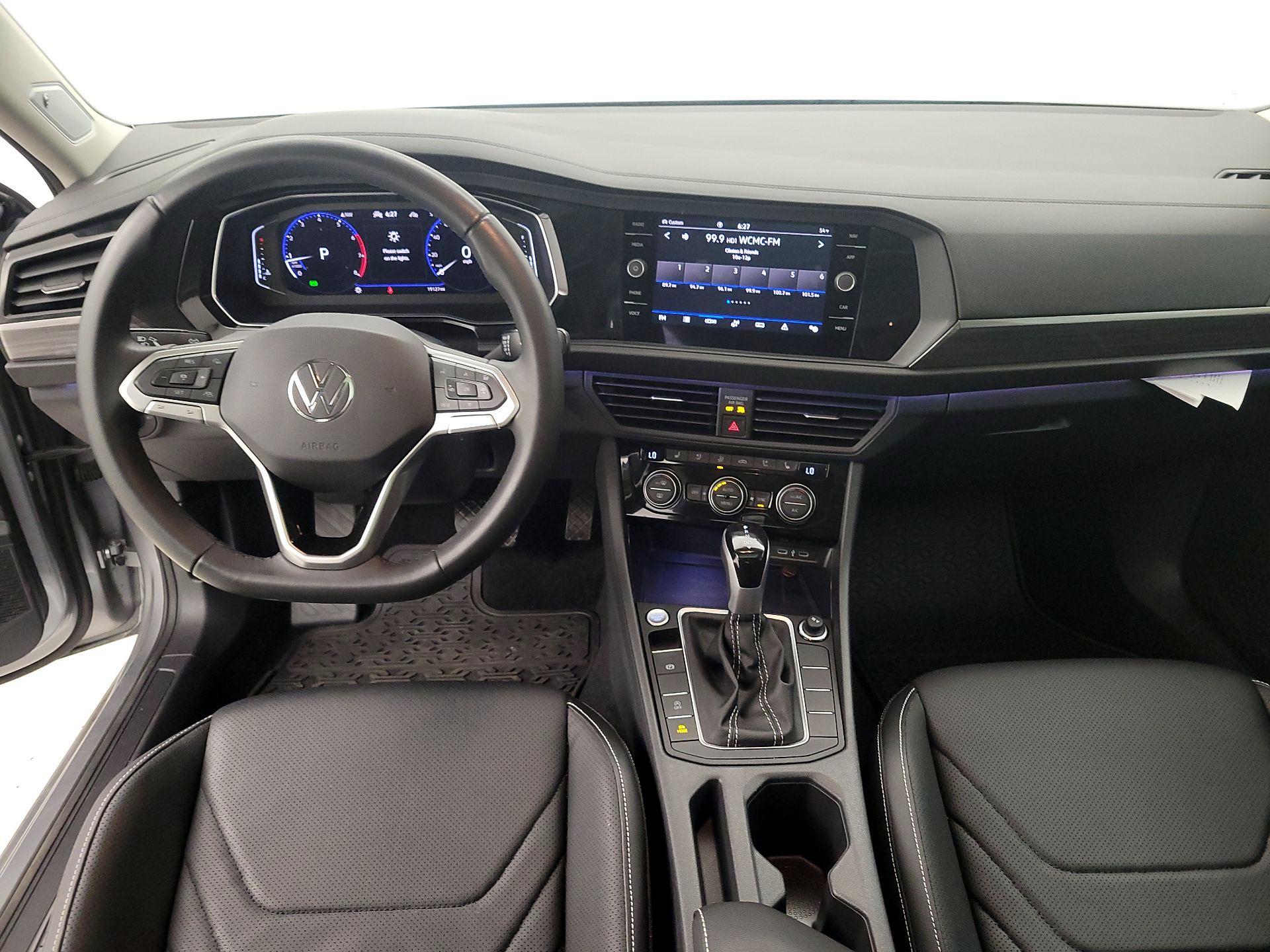 Thumbnail: 2023 Volkswagen Jetta - 9