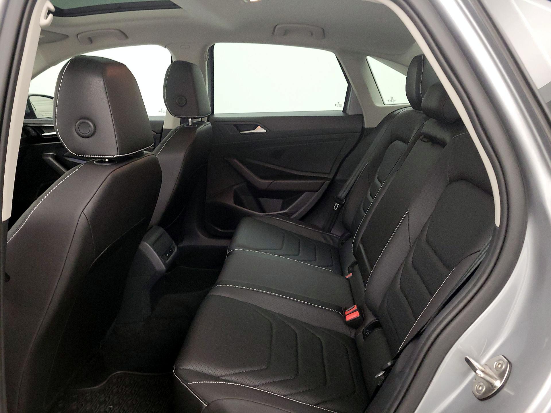 Thumbnail: 2023 Volkswagen Jetta - 20