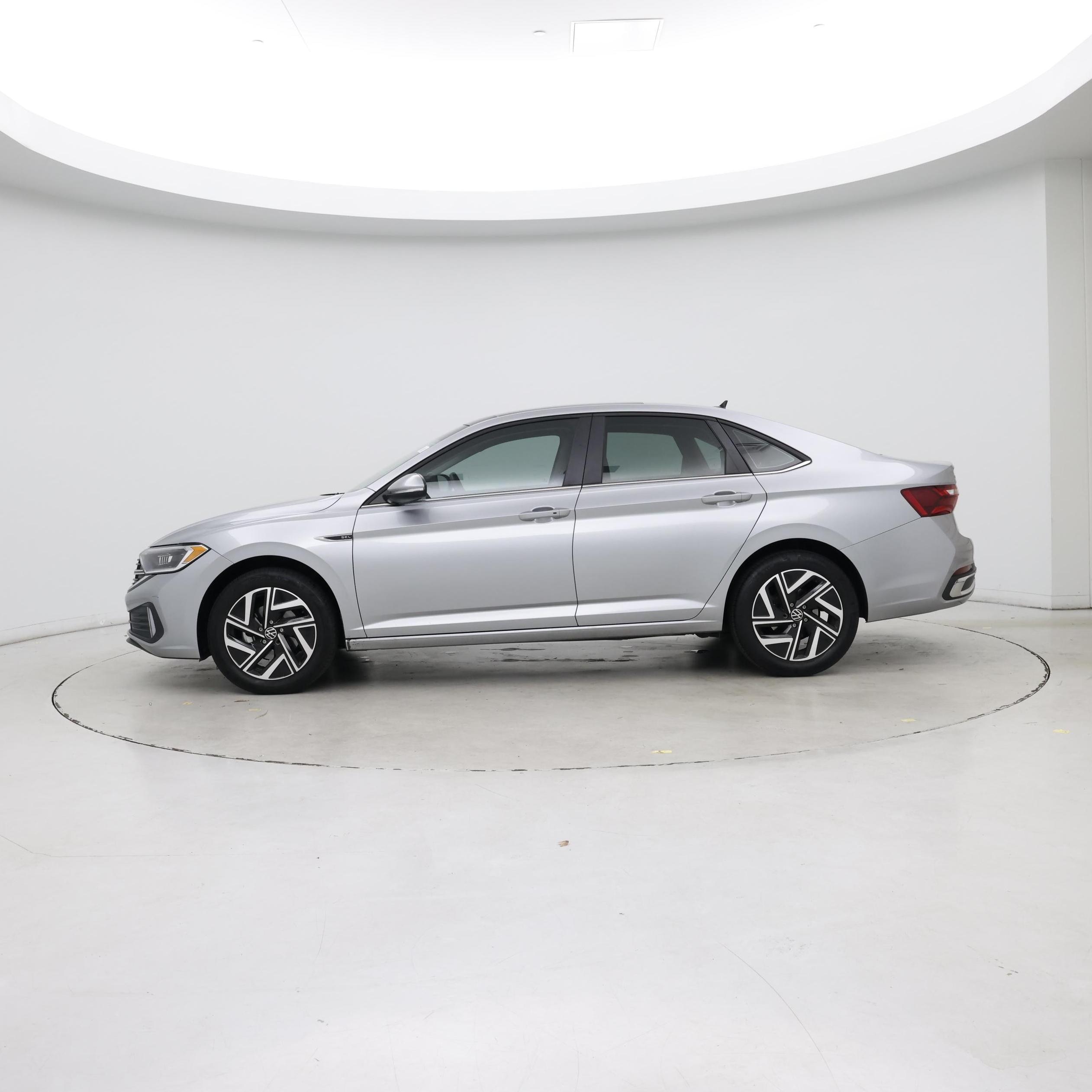 Thumbnail: 2023 Volkswagen Jetta - 3