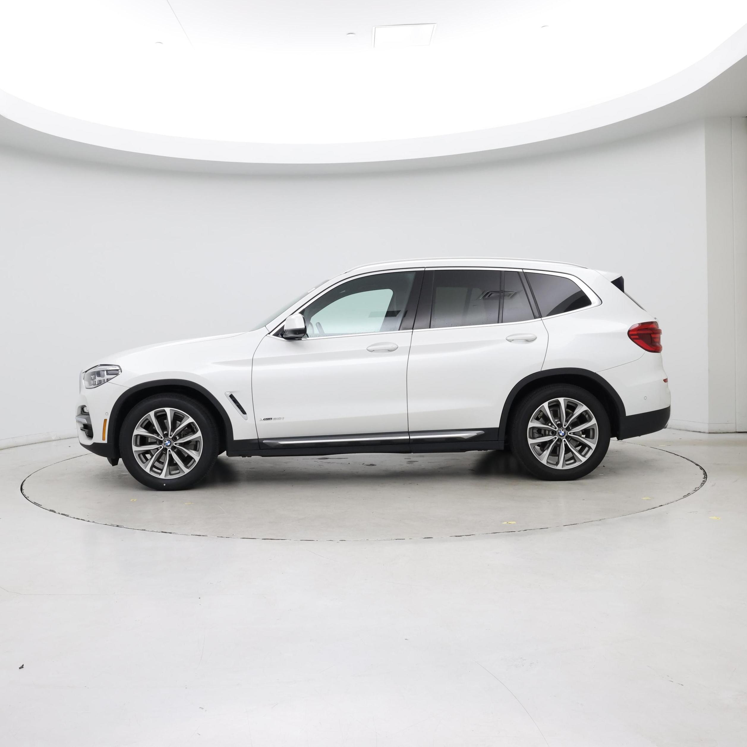 Thumbnail: 2018 BMW X3 - 3