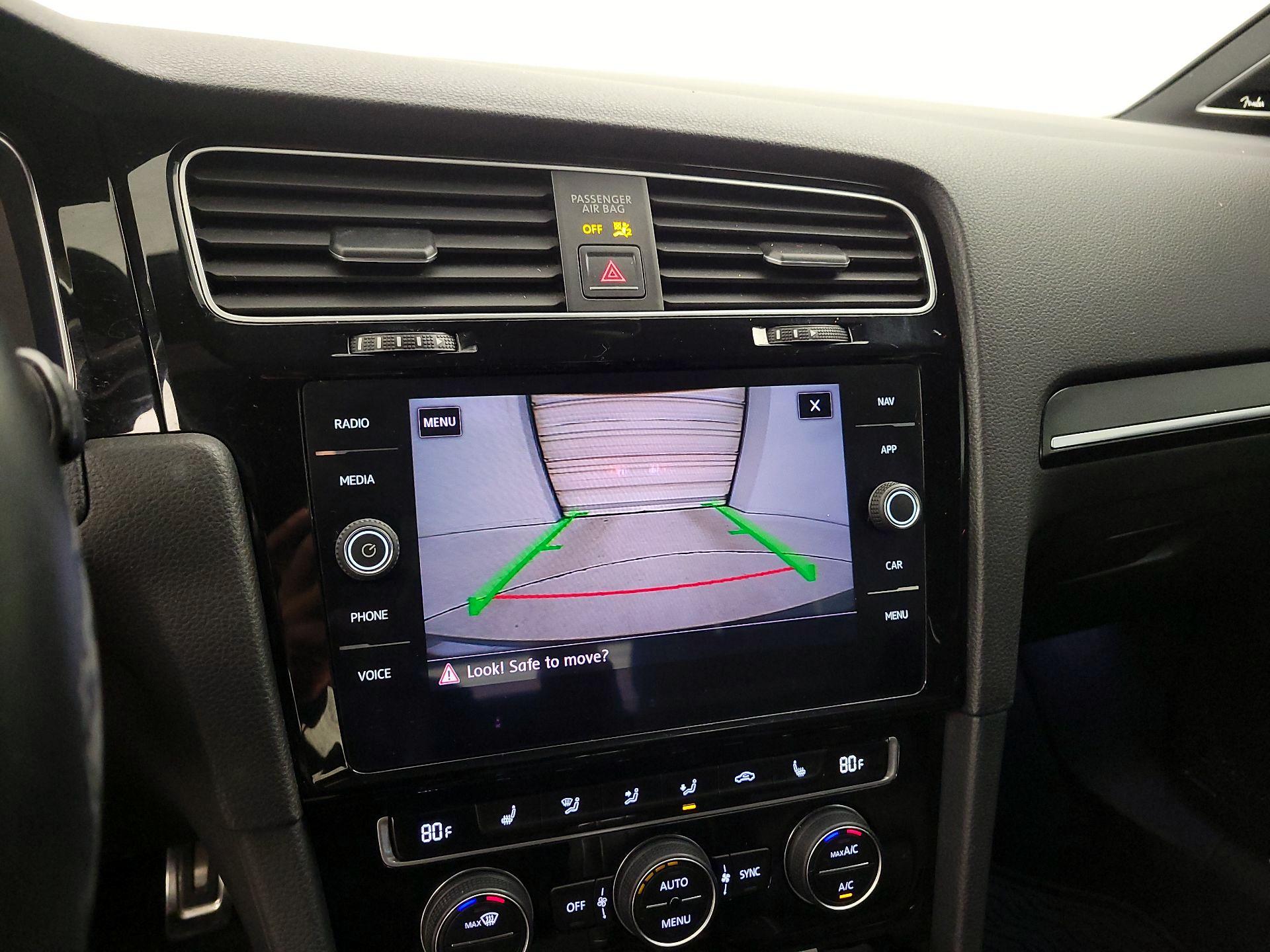 Thumbnail: 2018 Volkswagen Golf - 14