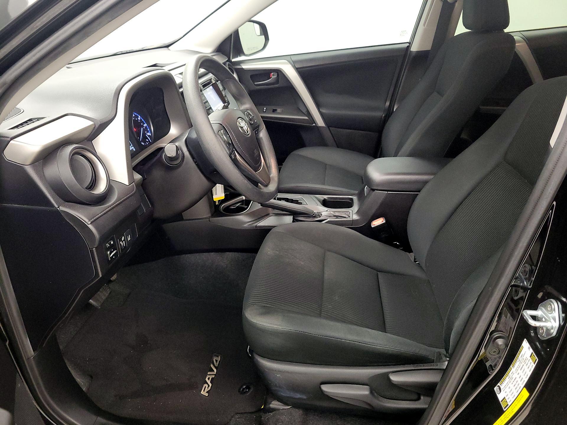 Thumbnail: 2017 Toyota RAV4 - 11