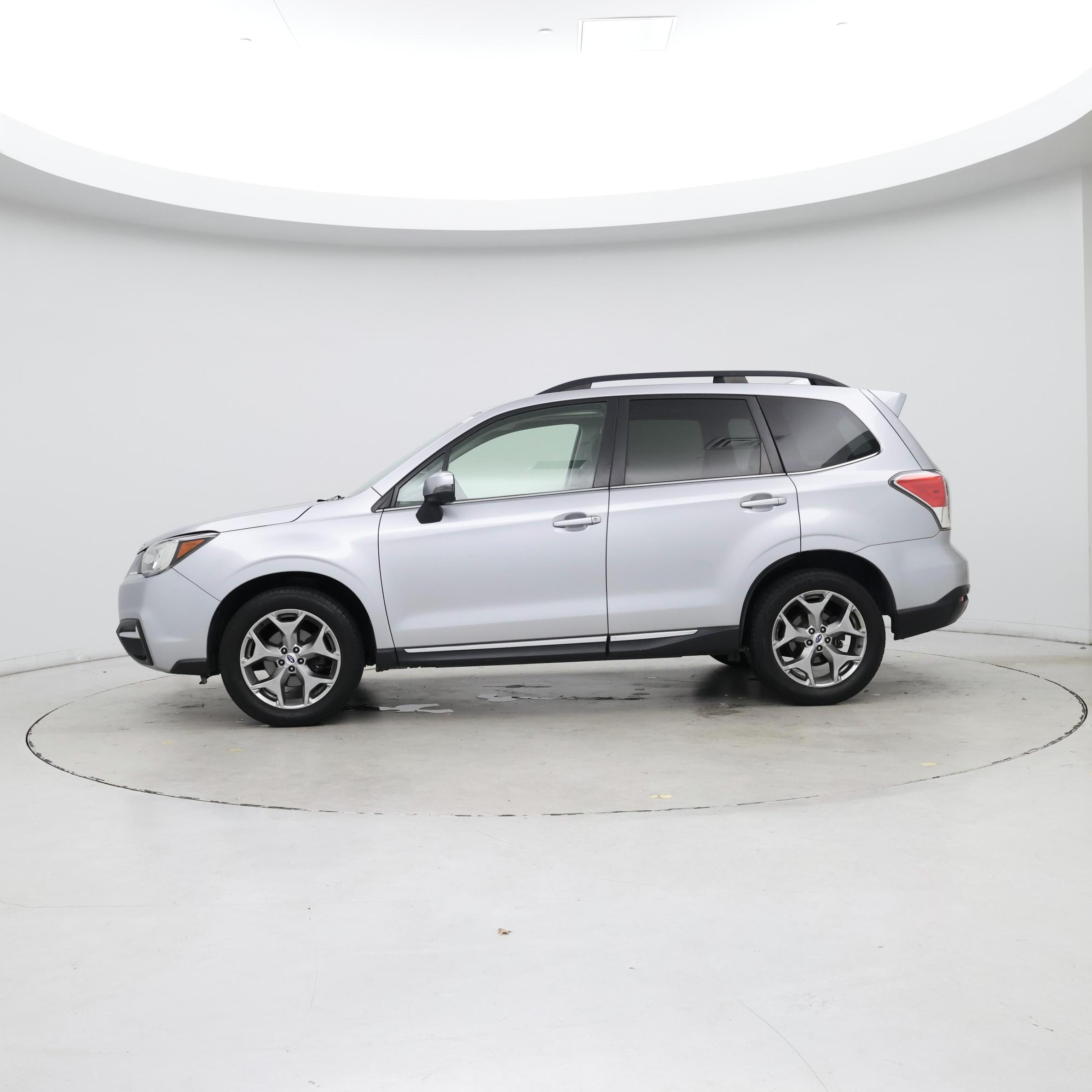 Thumbnail: 2017 Subaru Forester - 3