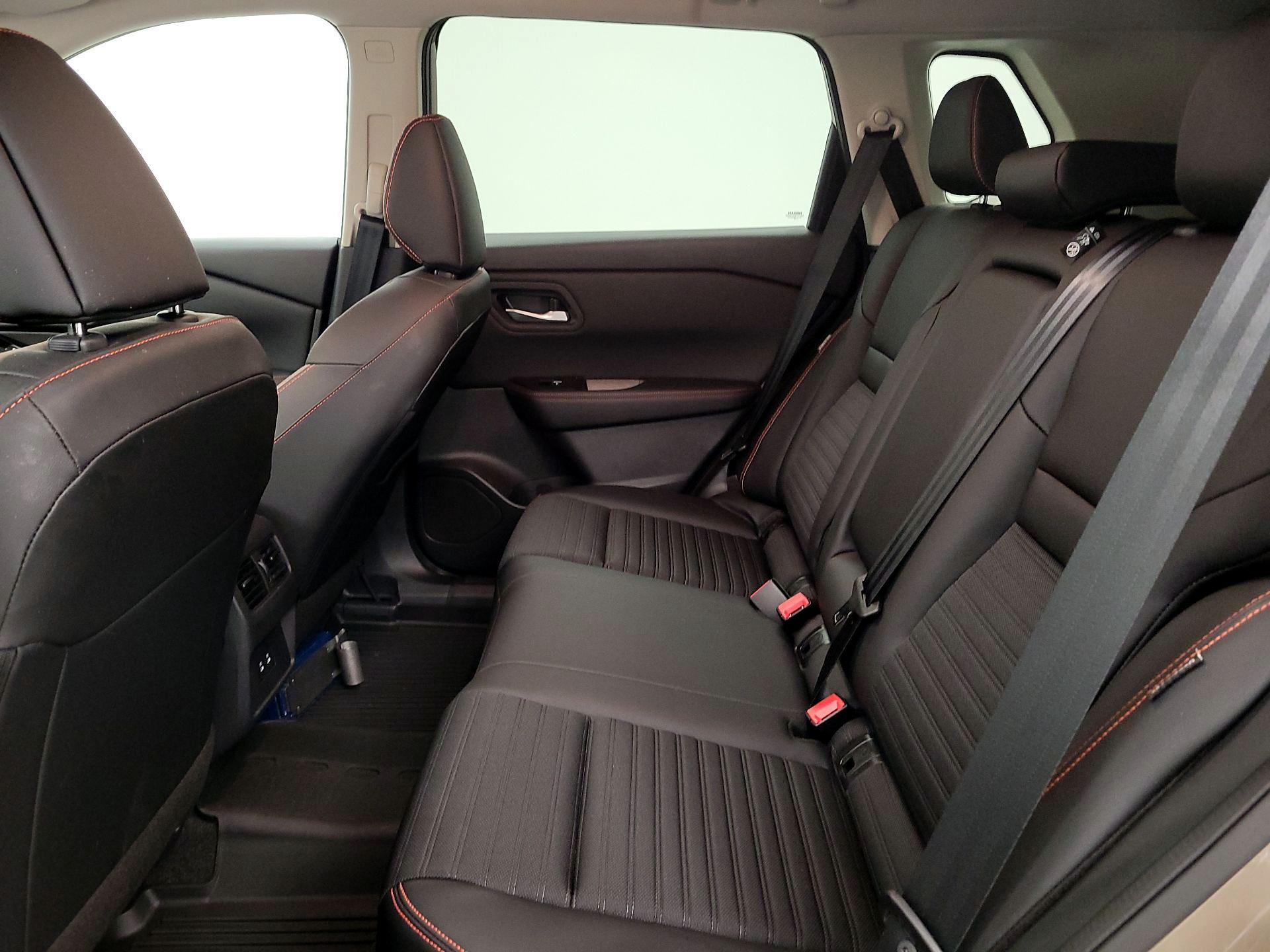 Thumbnail: 2025 Nissan Rogue - 19