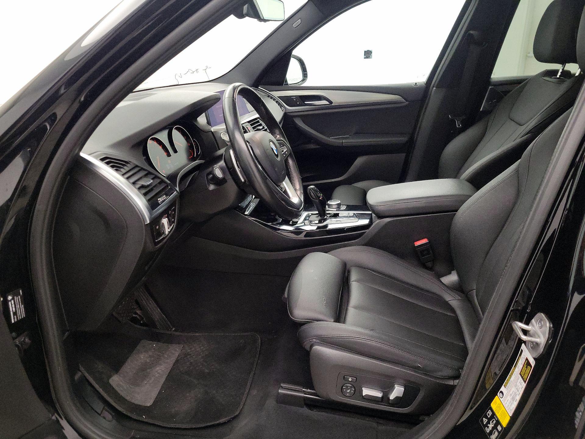 Thumbnail: 2021 BMW X3 - 11