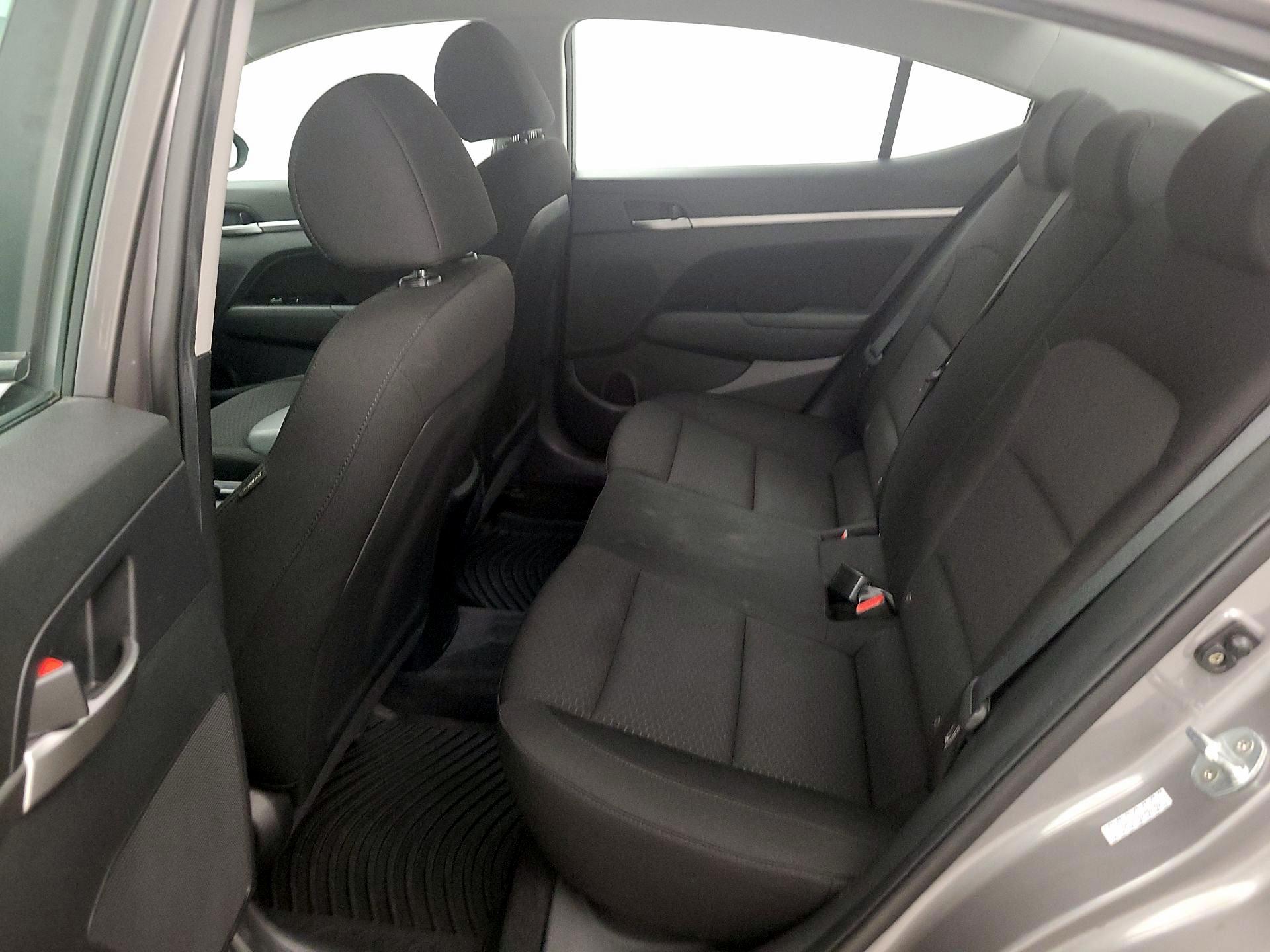 Thumbnail: 2020 Hyundai Elantra - 19