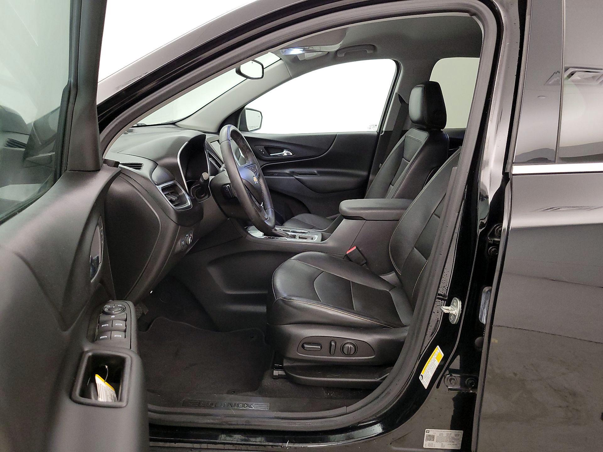 Thumbnail: 2020 Chevrolet Equinox - 11