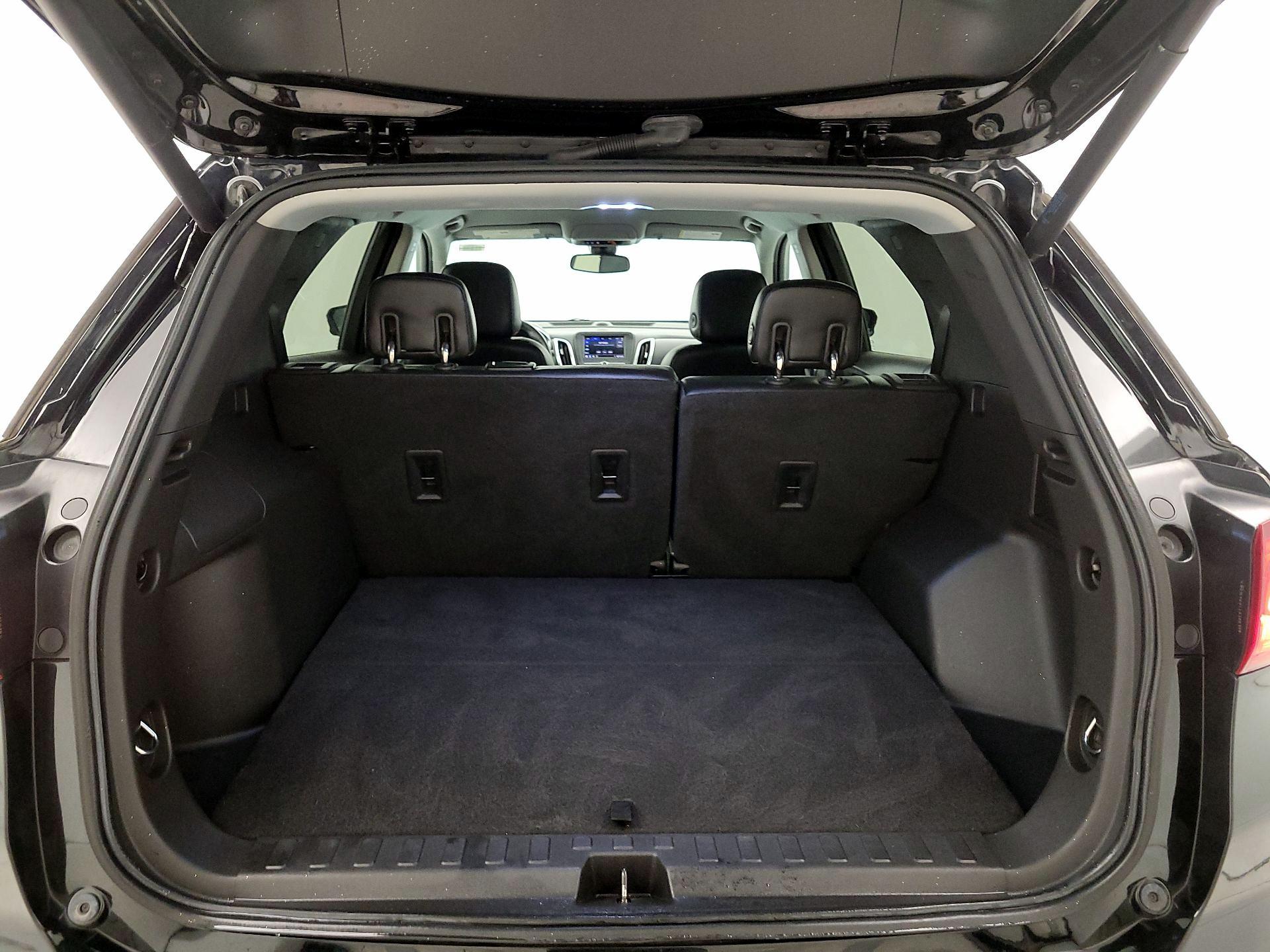 Thumbnail: 2020 Chevrolet Equinox - 20