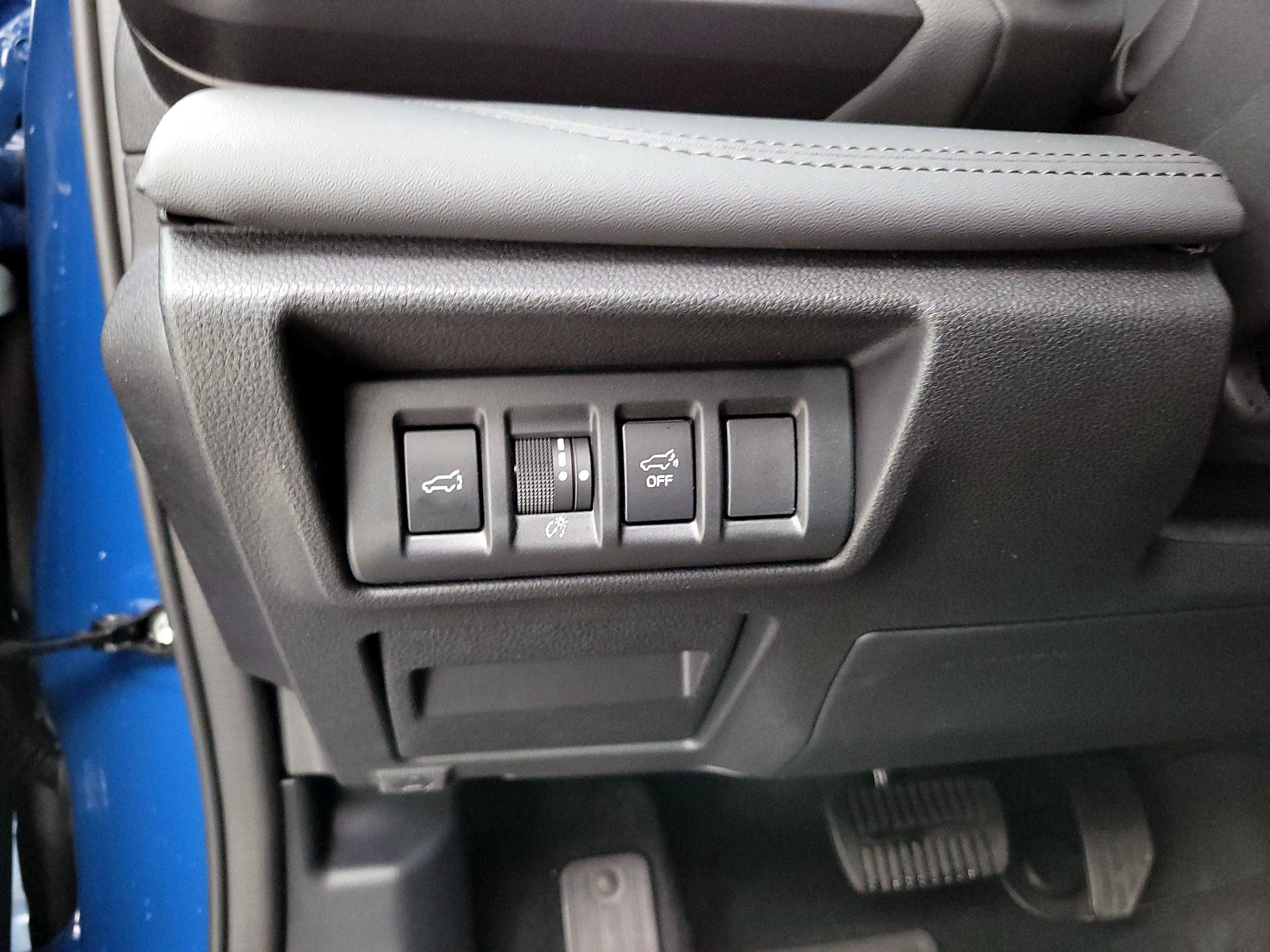 Thumbnail: 2023 Subaru Outback - 13