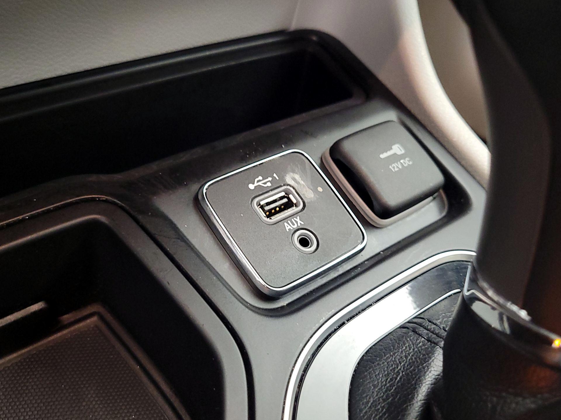 Thumbnail: 2020 Jeep Cherokee - 18