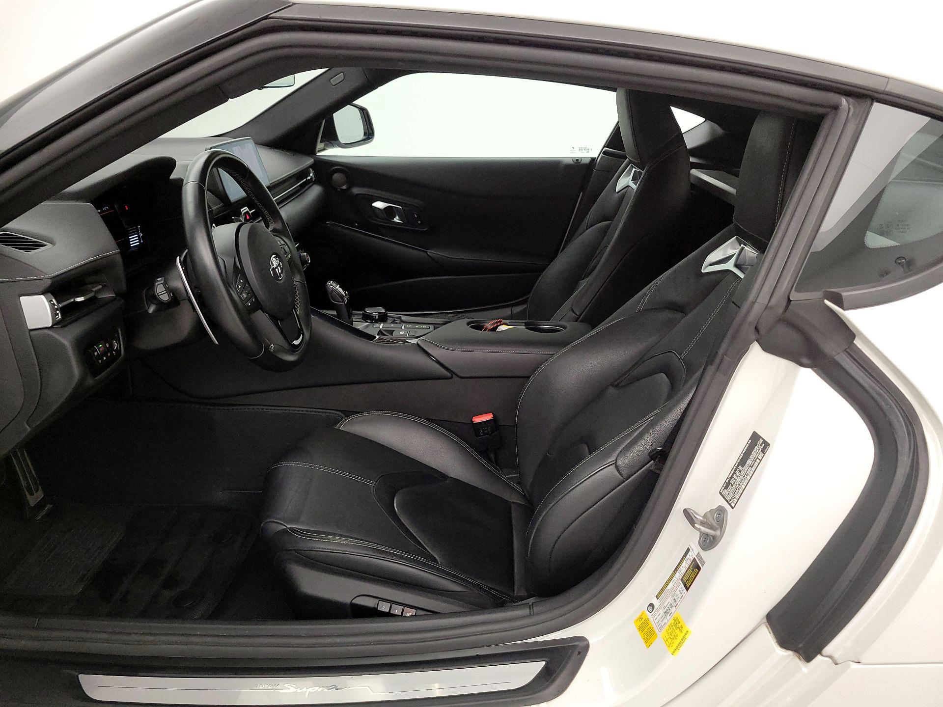 Thumbnail: 2022 Toyota Supra - 11