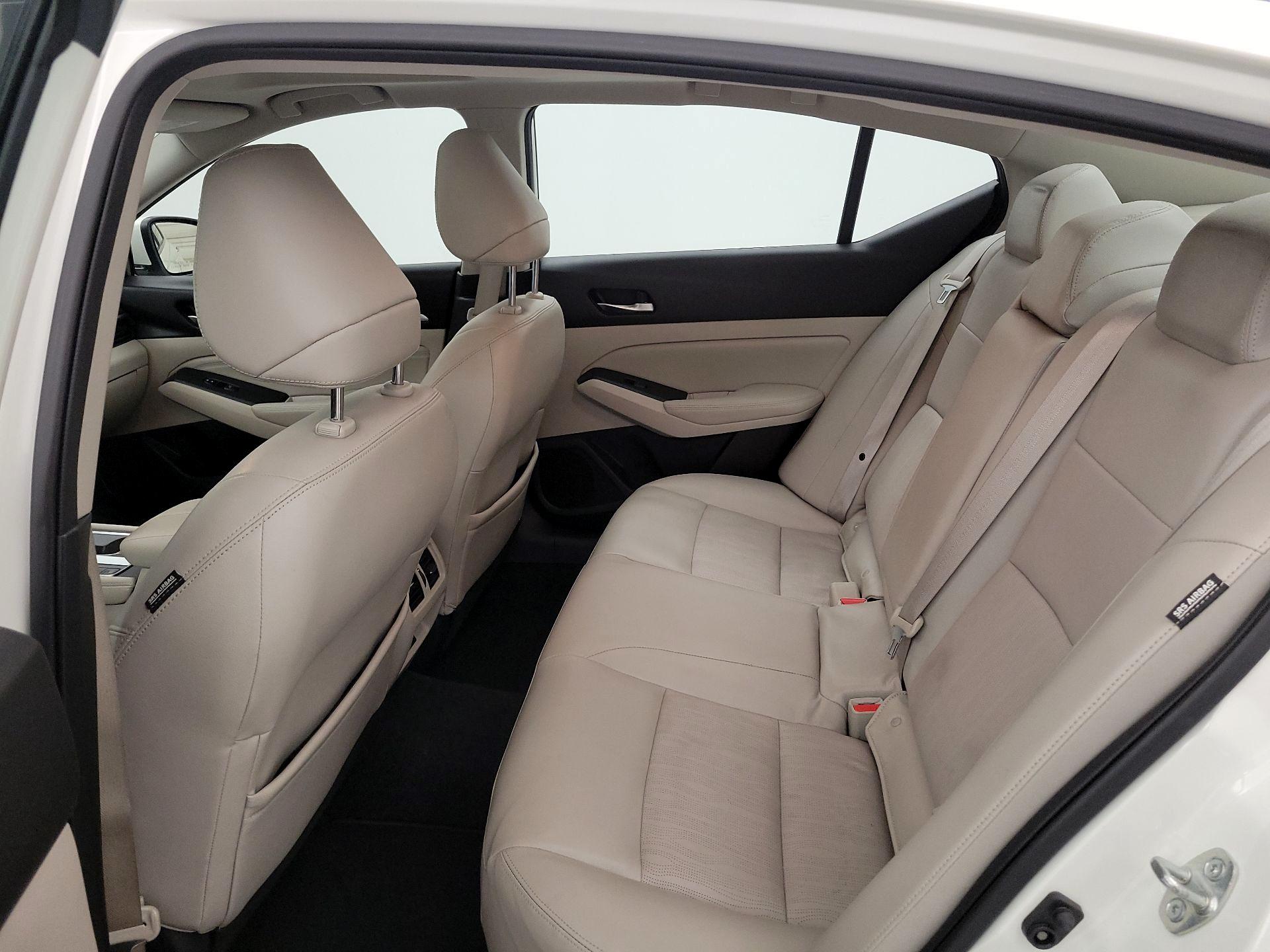 Thumbnail: 2019 Nissan Altima - 20