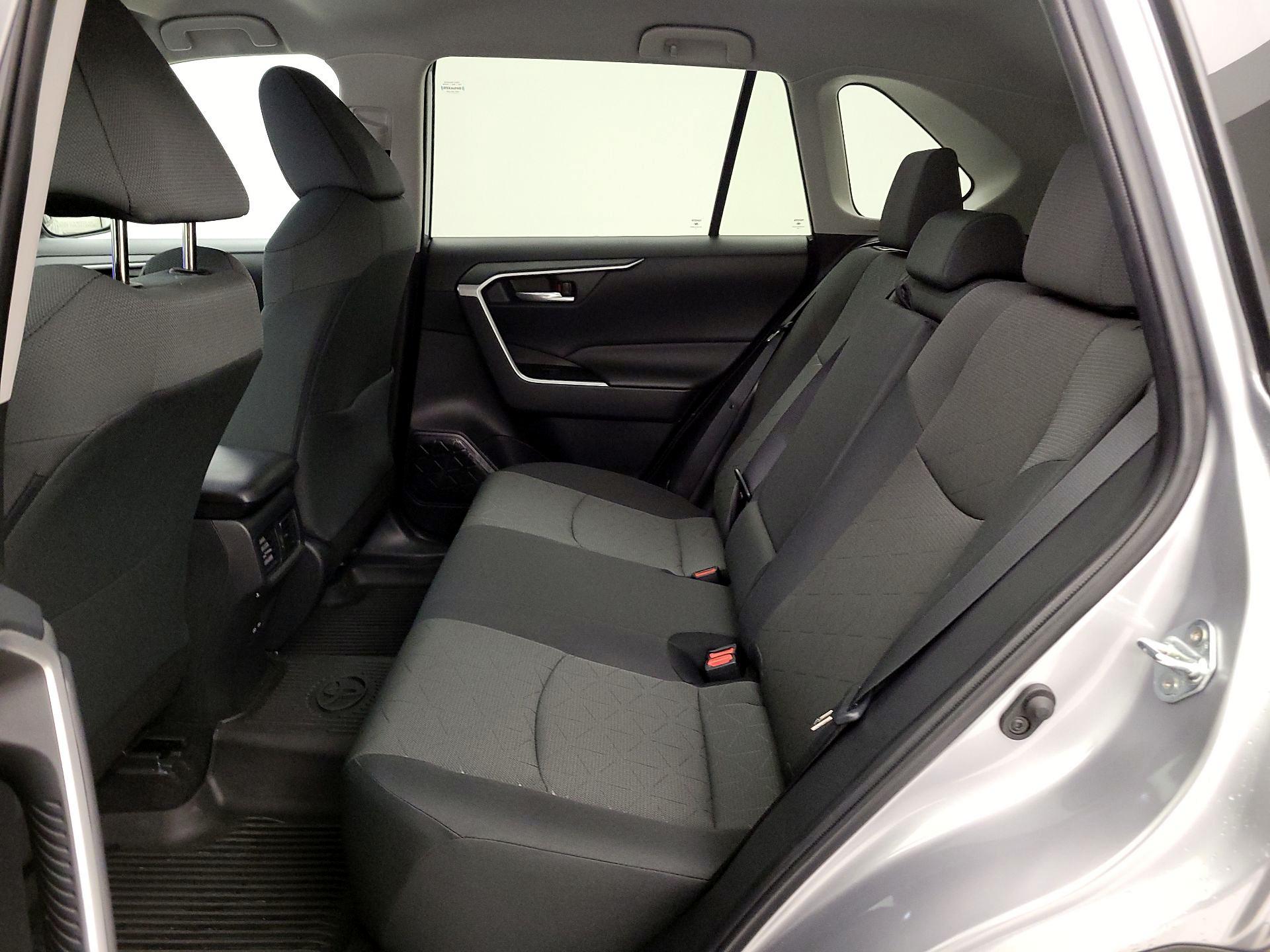 Thumbnail: 2024 Toyota RAV4 - 19