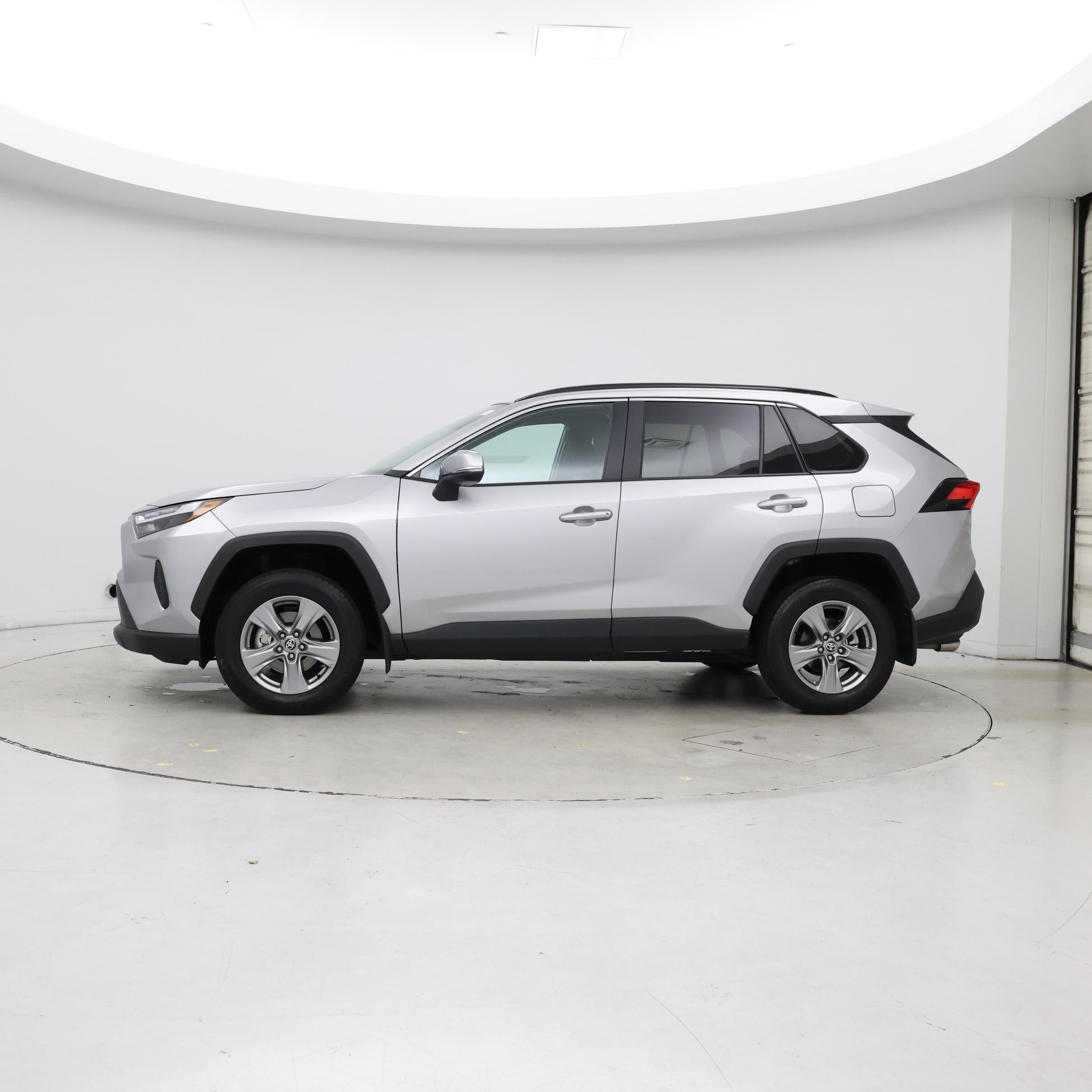 Thumbnail: 2024 Toyota RAV4 - 3