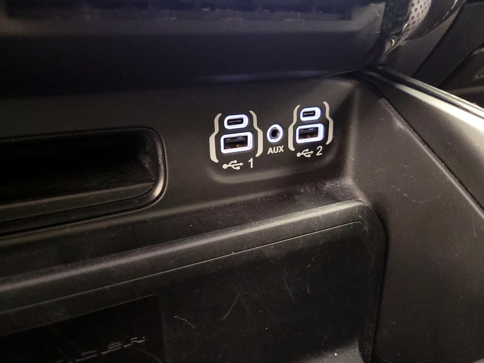 Thumbnail: 2021 RAM 1500 - 19