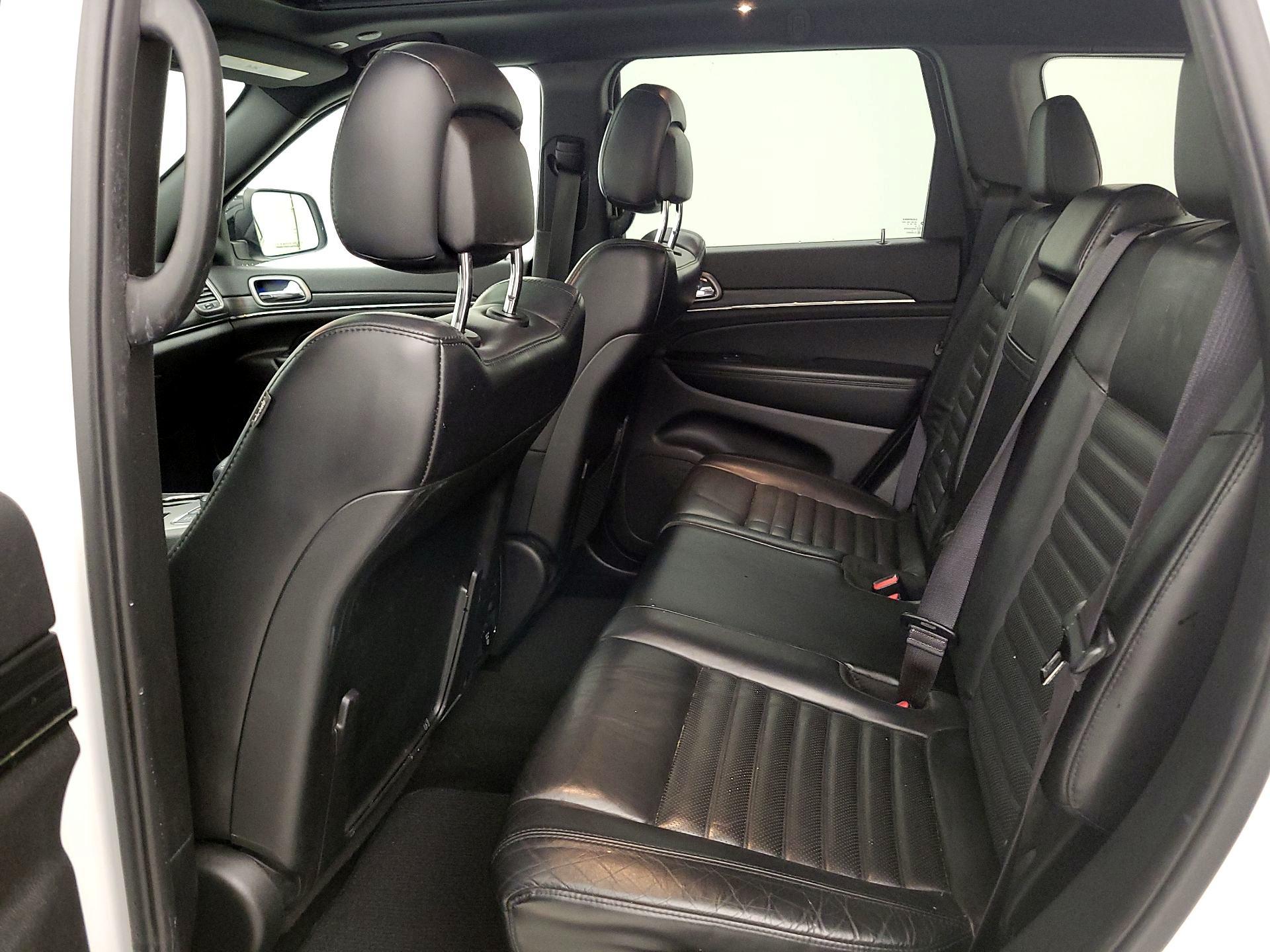 Thumbnail: 2019 Jeep Grand Cherokee - 19