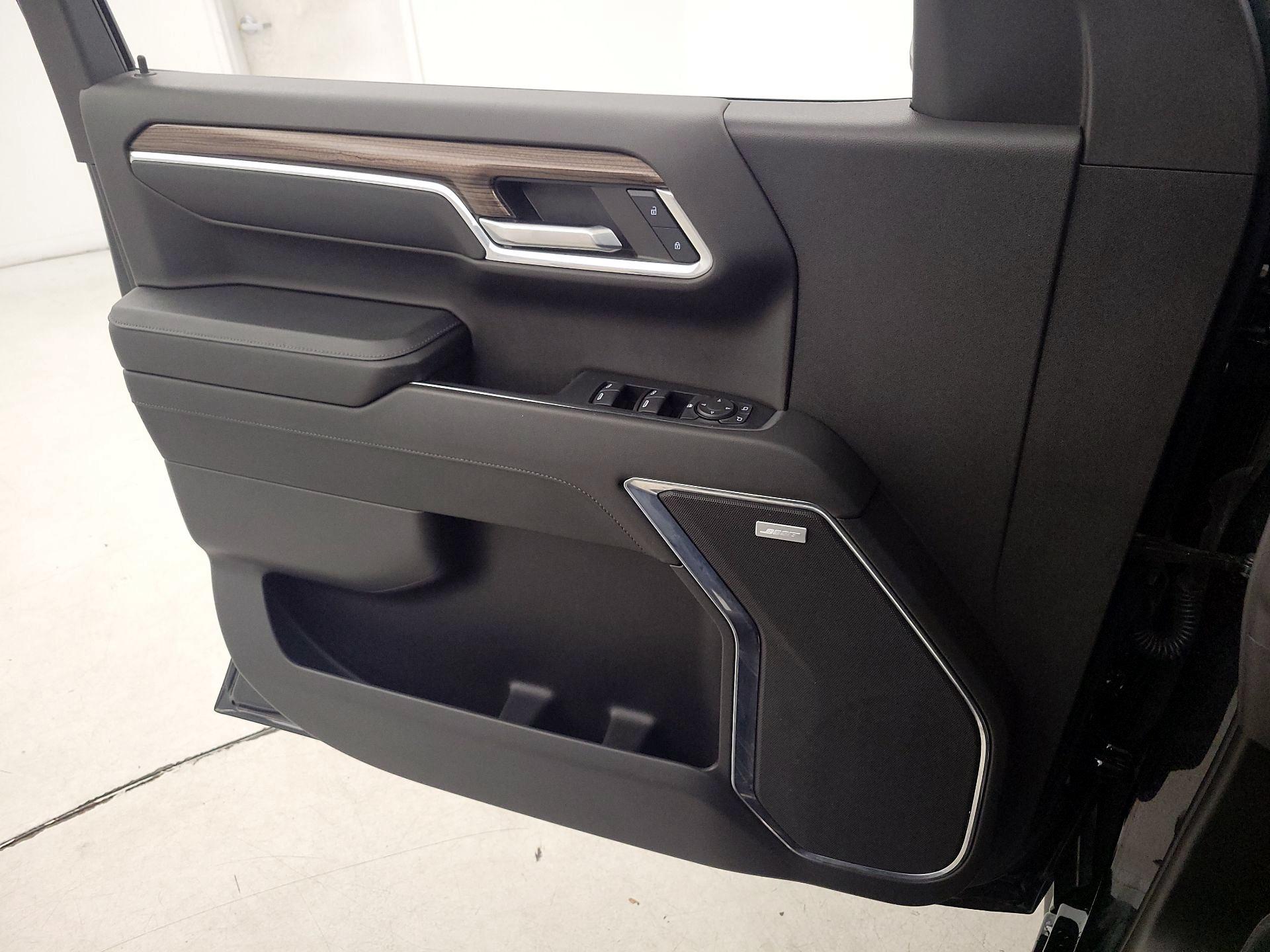 Thumbnail: 2024 Chevrolet Silverado 1500 - 12