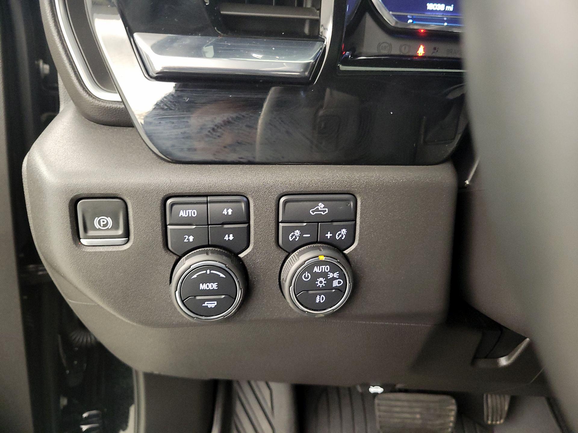 Thumbnail: 2024 Chevrolet Silverado 1500 - 13