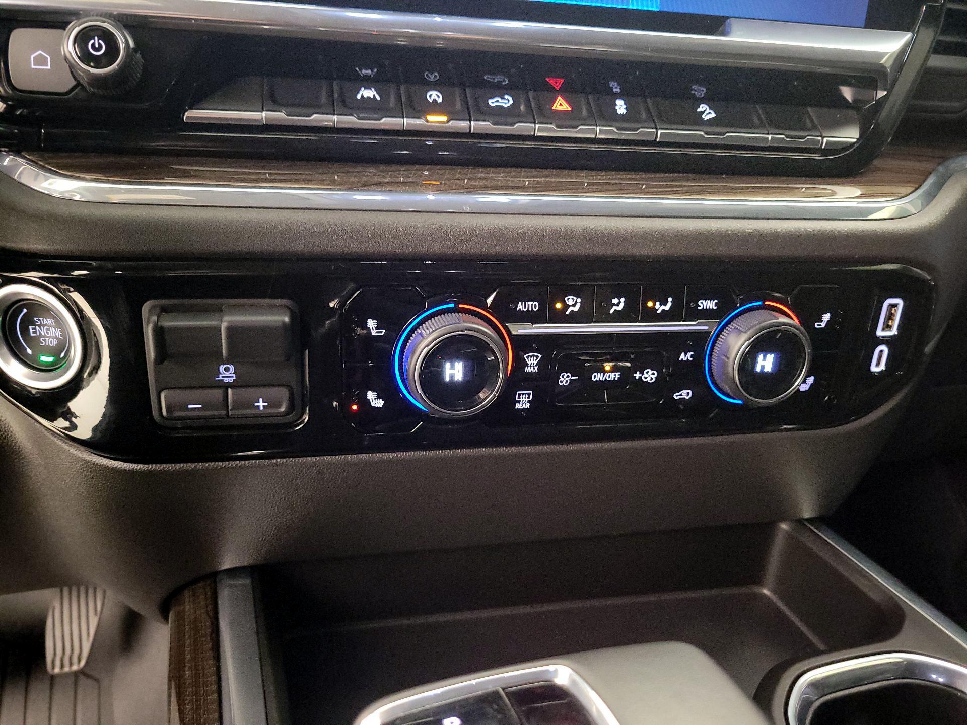 Thumbnail: 2024 Chevrolet Silverado 1500 - 16