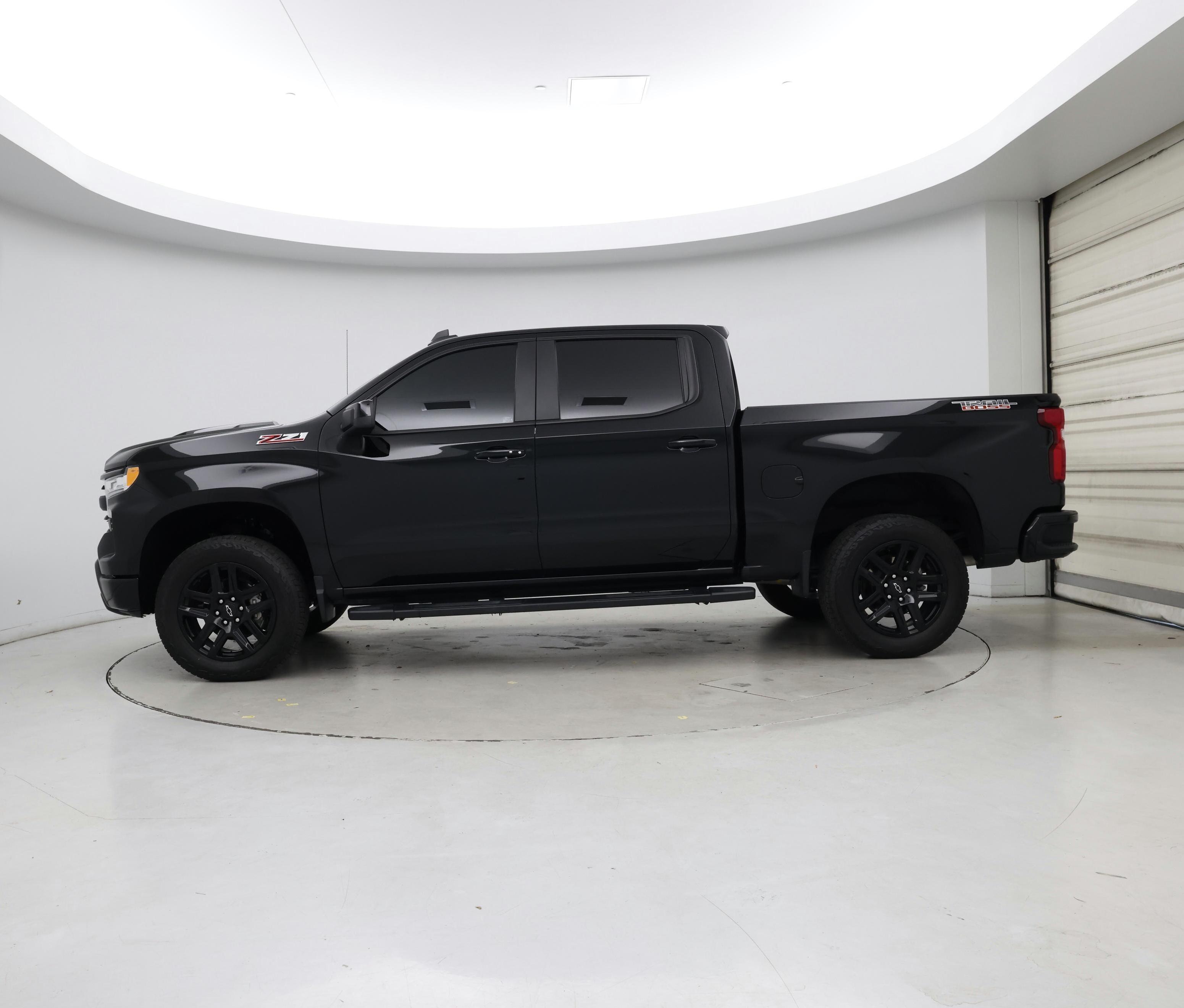 Thumbnail: 2024 Chevrolet Silverado 1500 - 3