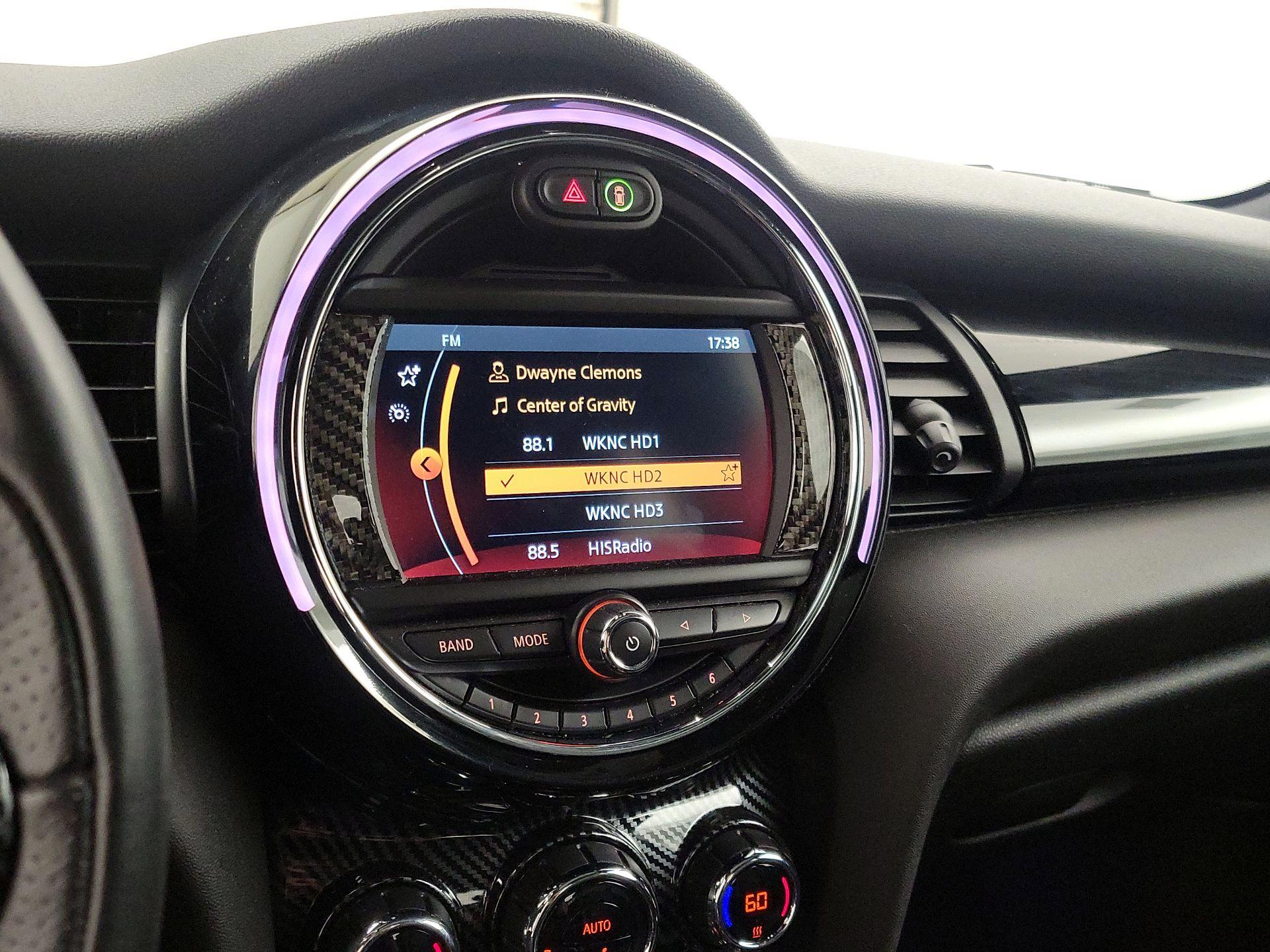 Thumbnail: 2019 MINI Cooper Hardtop - 15