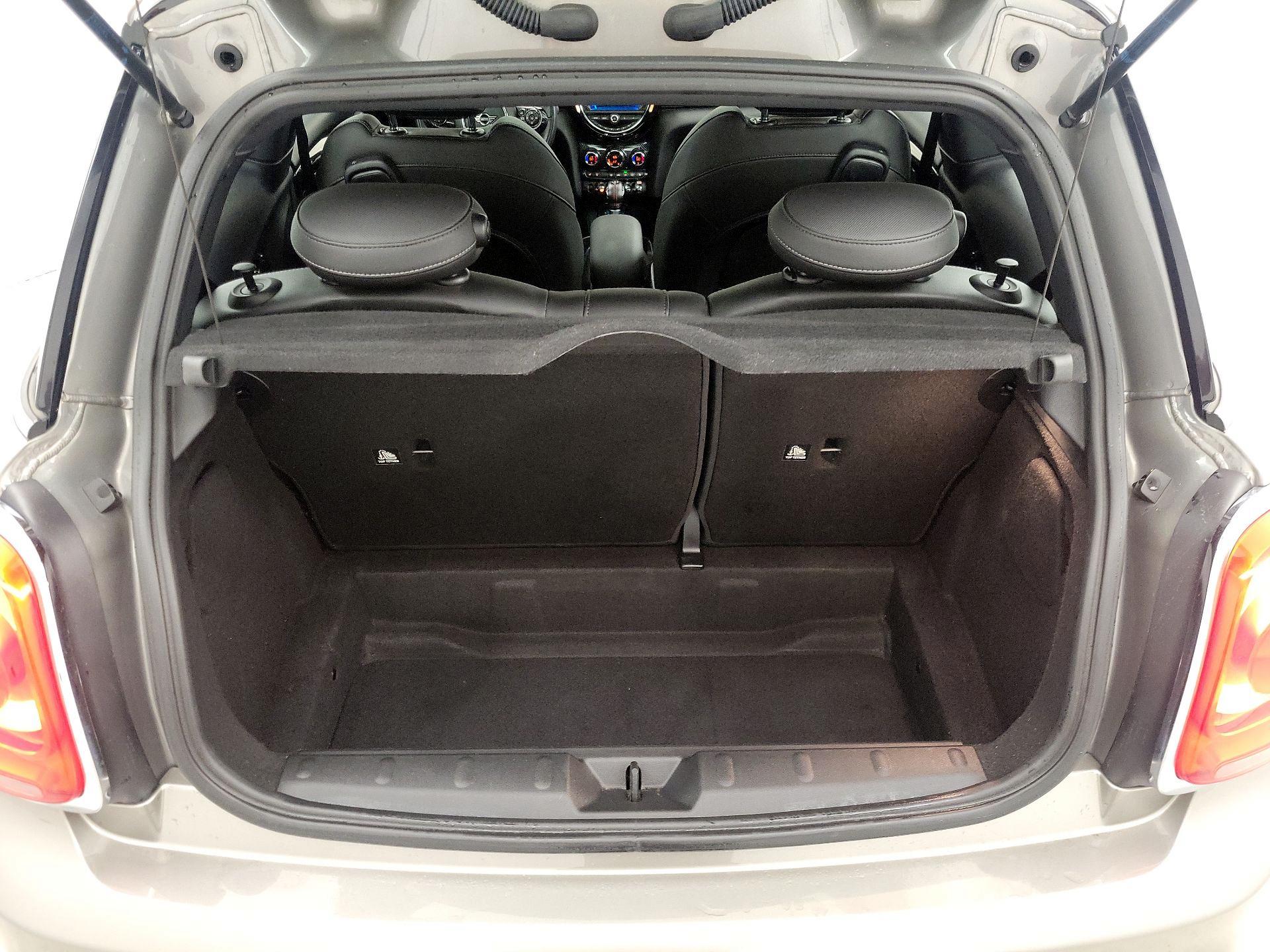 Thumbnail: 2019 MINI Cooper Hardtop - 20