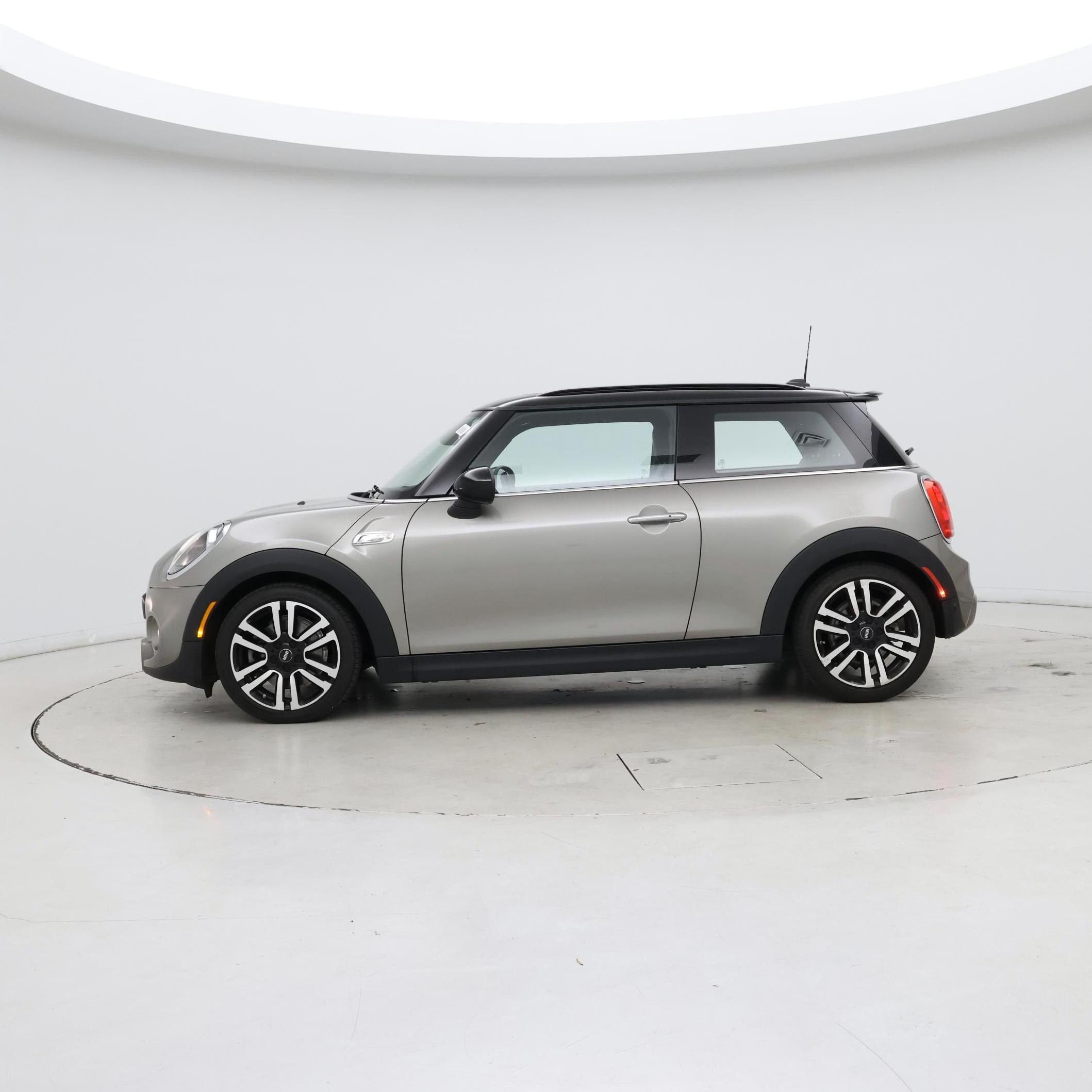 Thumbnail: 2019 MINI Cooper Hardtop - 3