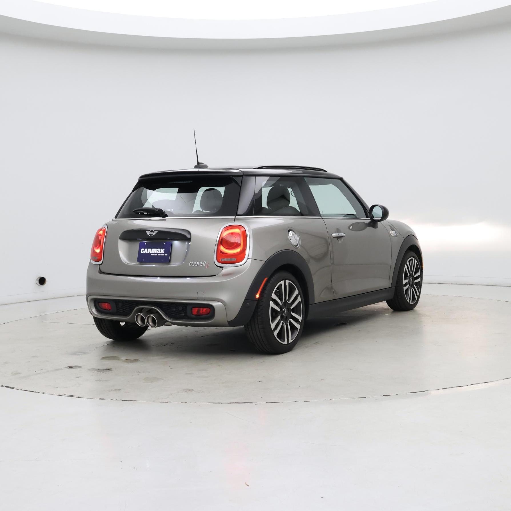 Thumbnail: 2019 MINI Cooper Hardtop - 8