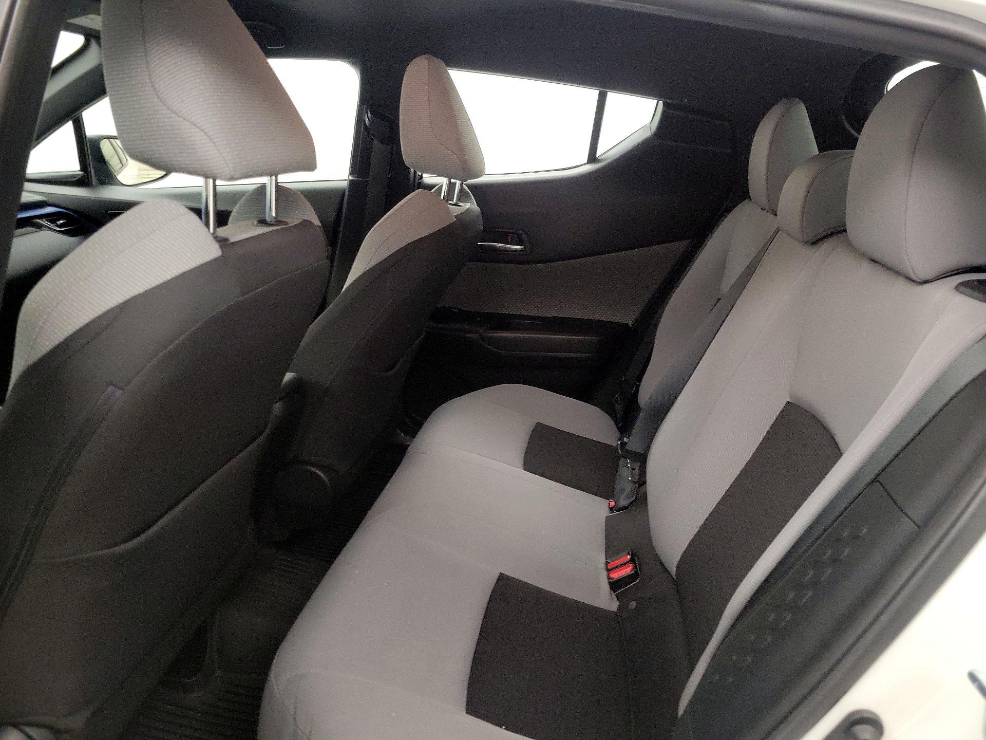 Thumbnail: 2019 Toyota C-HR - 18