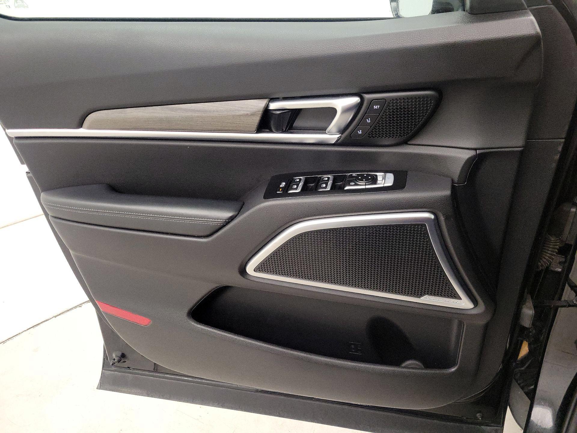 Thumbnail: 2021 Kia Telluride - 12