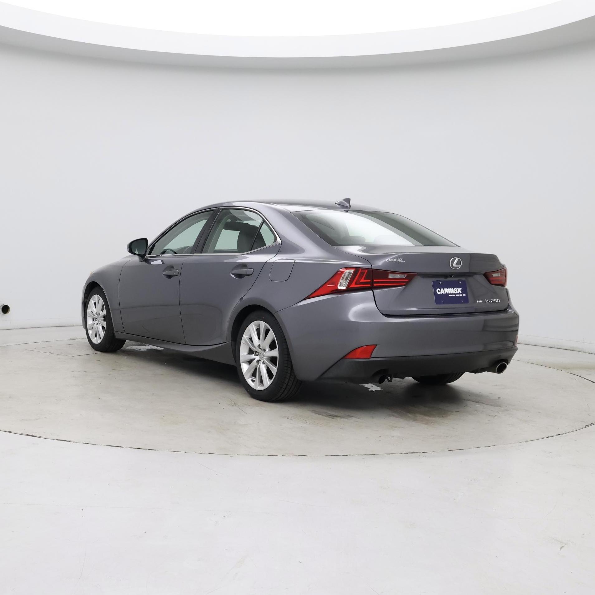 Thumbnail: 2015 Lexus IS - 2