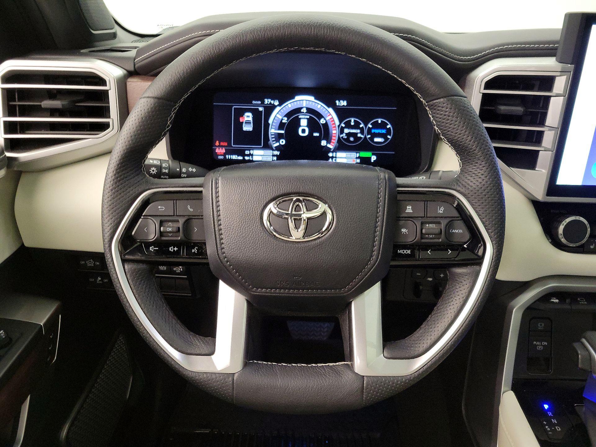 Thumbnail: 2023 Toyota Tundra - 10