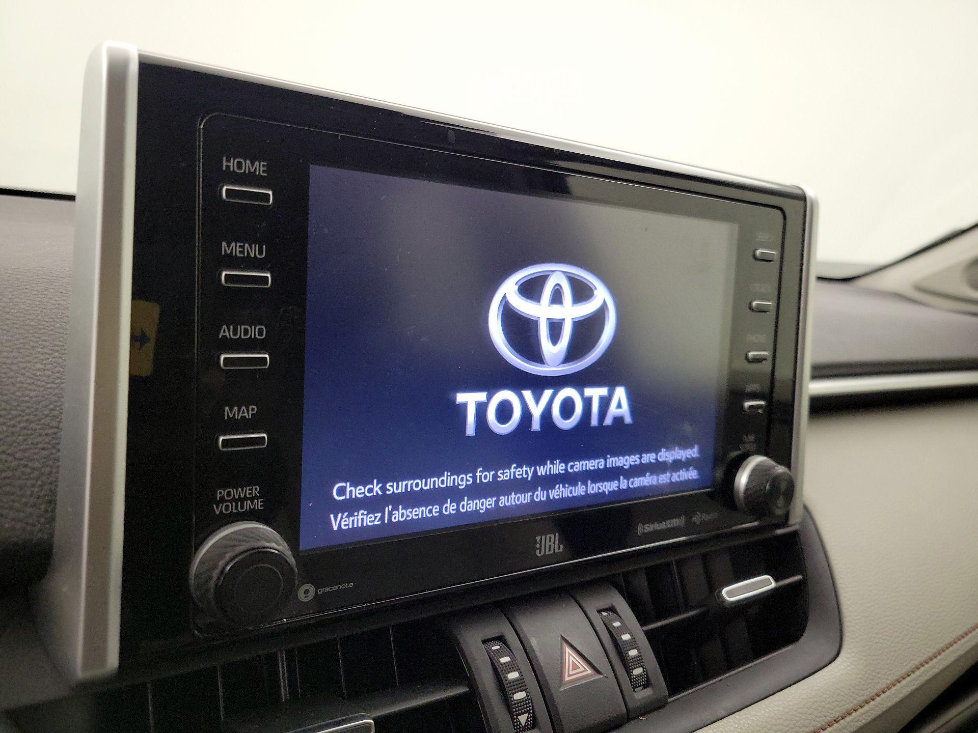 Thumbnail: 2019 Toyota RAV4 - 15