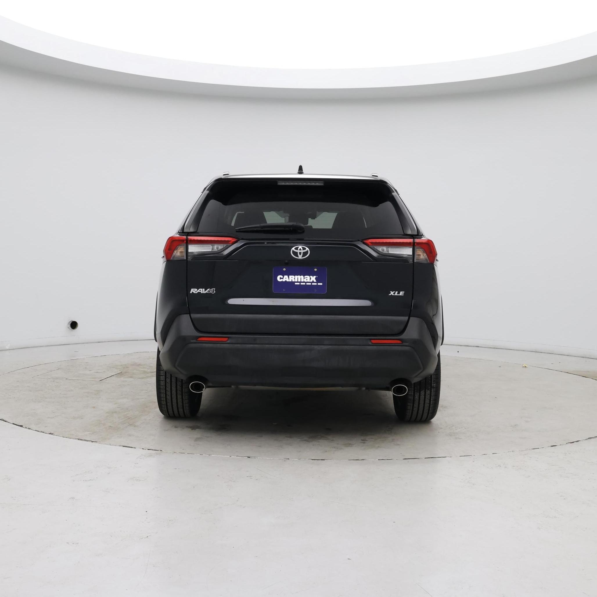 Thumbnail: 2019 Toyota RAV4 - 6