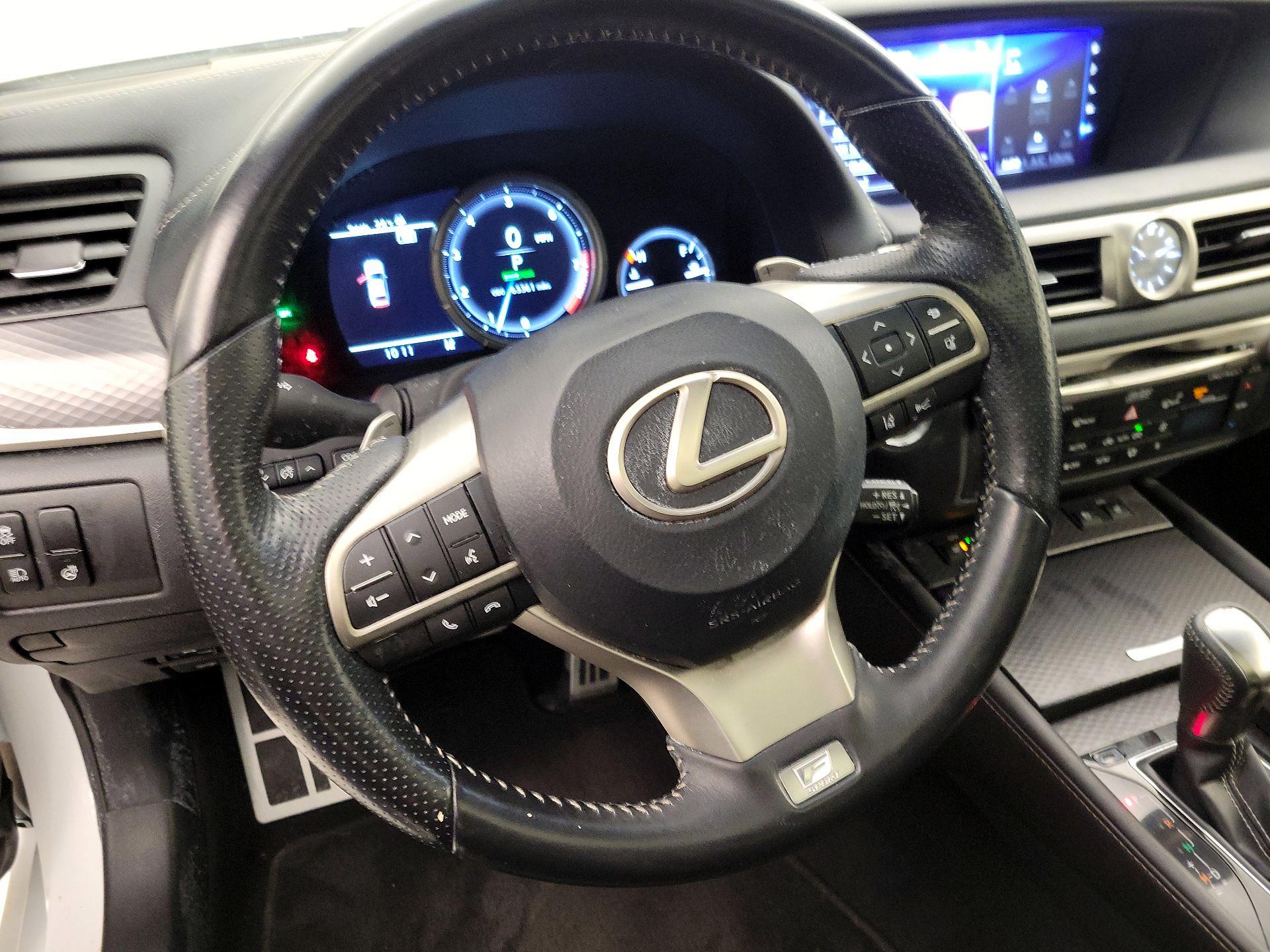 Thumbnail: 2019 Lexus GS - 10