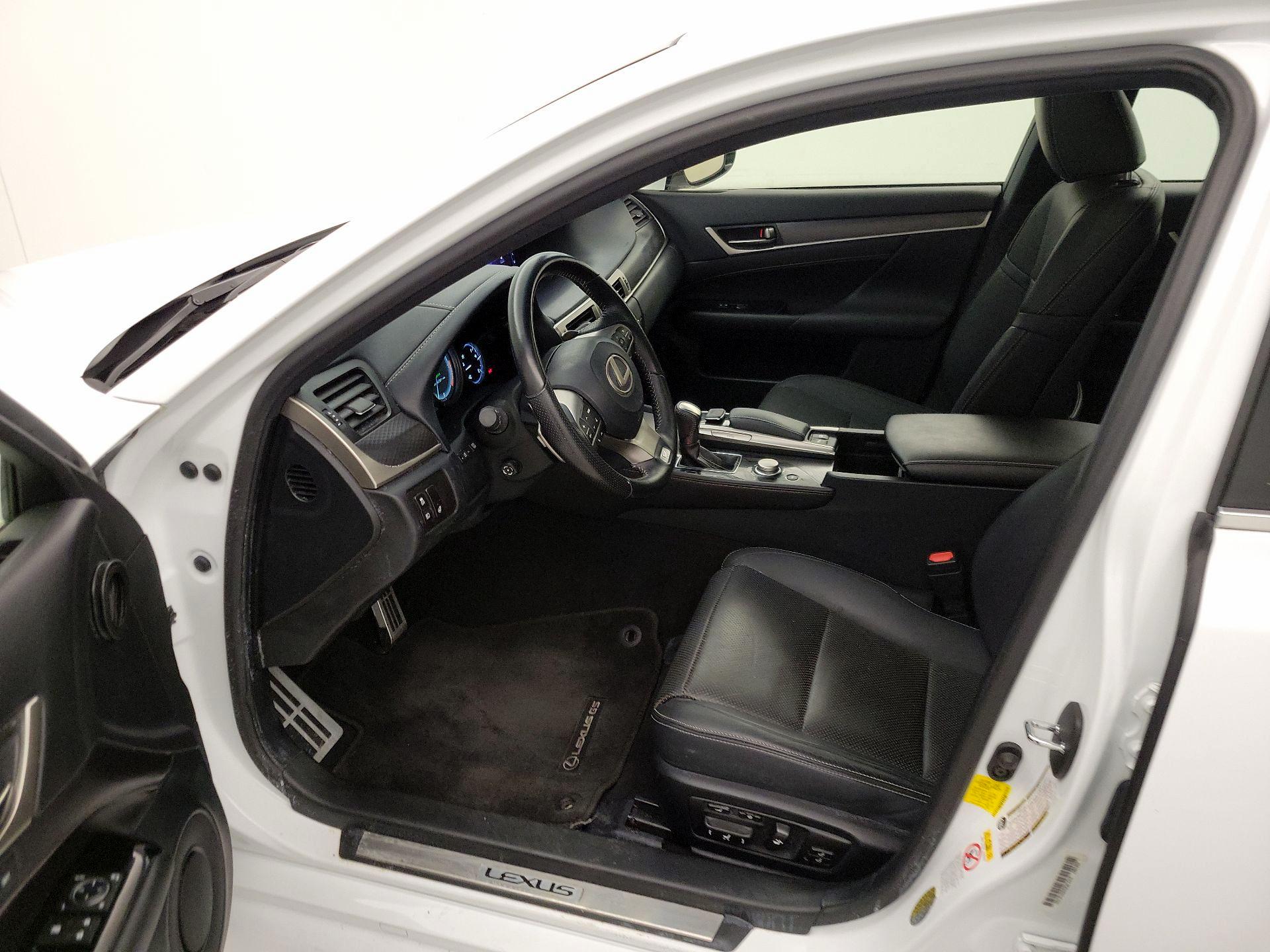 Thumbnail: 2019 Lexus GS - 11