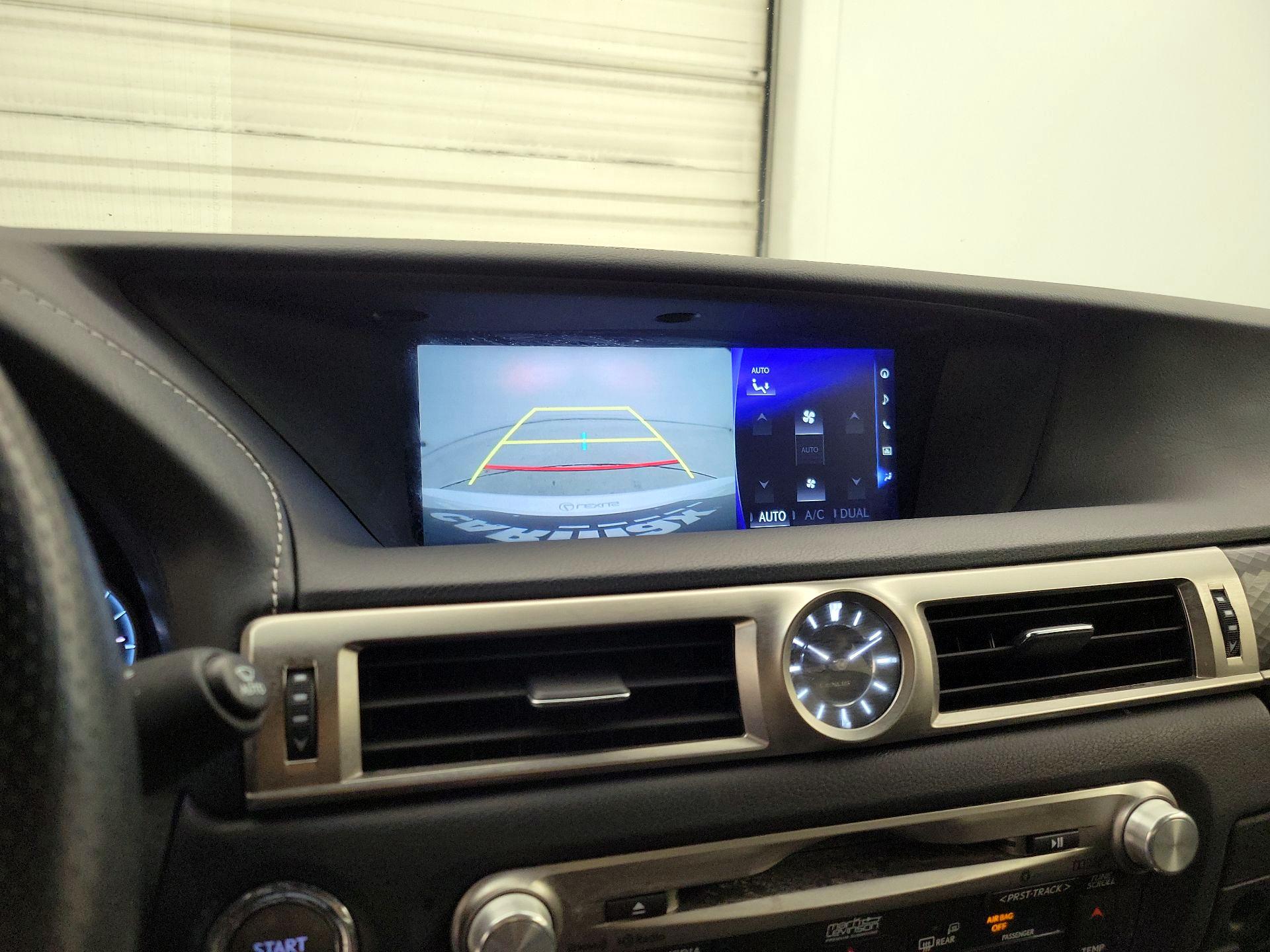 Thumbnail: 2019 Lexus GS - 14