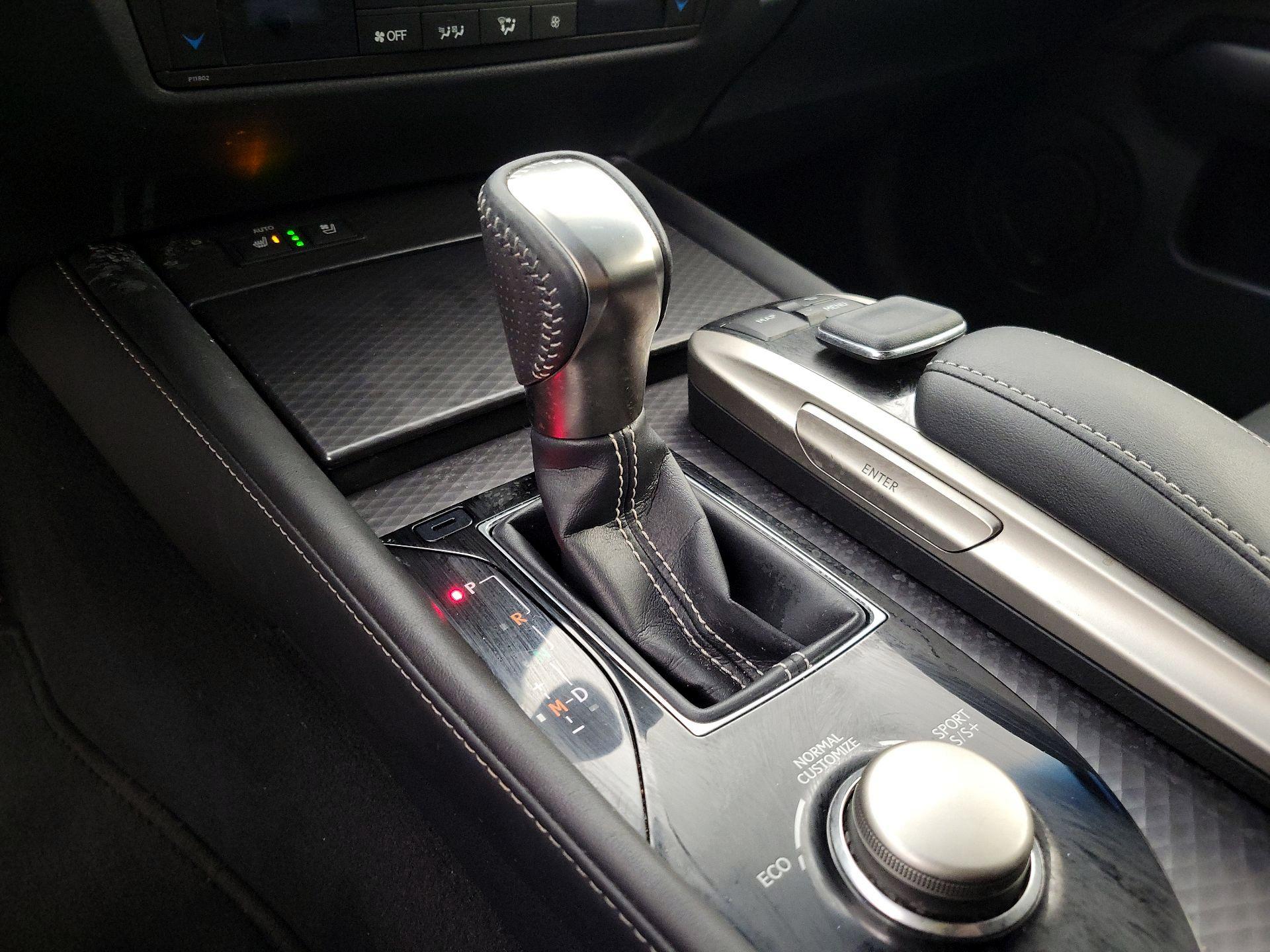 Thumbnail: 2019 Lexus GS - 17