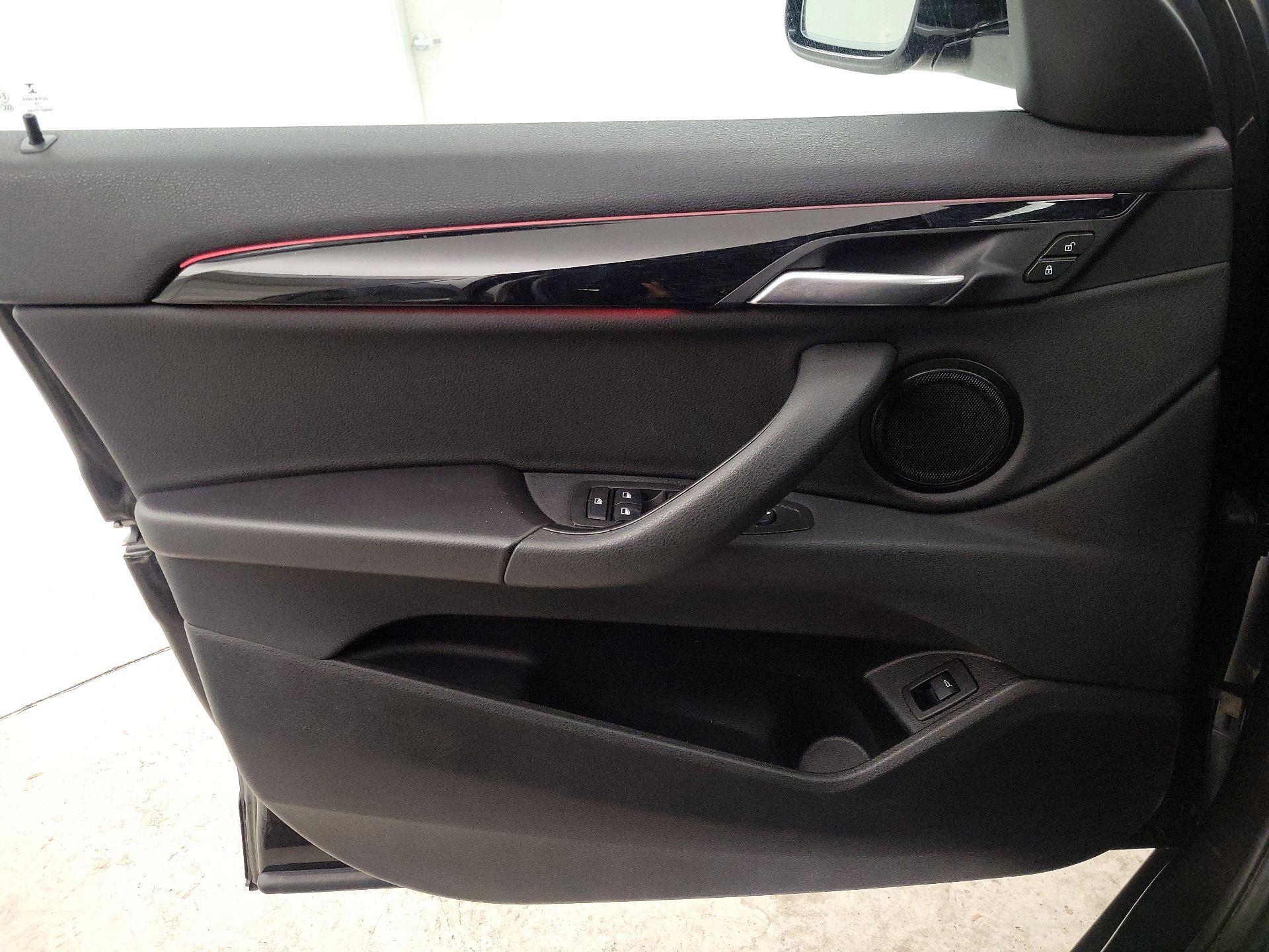 Thumbnail: 2020 BMW X2 - 12