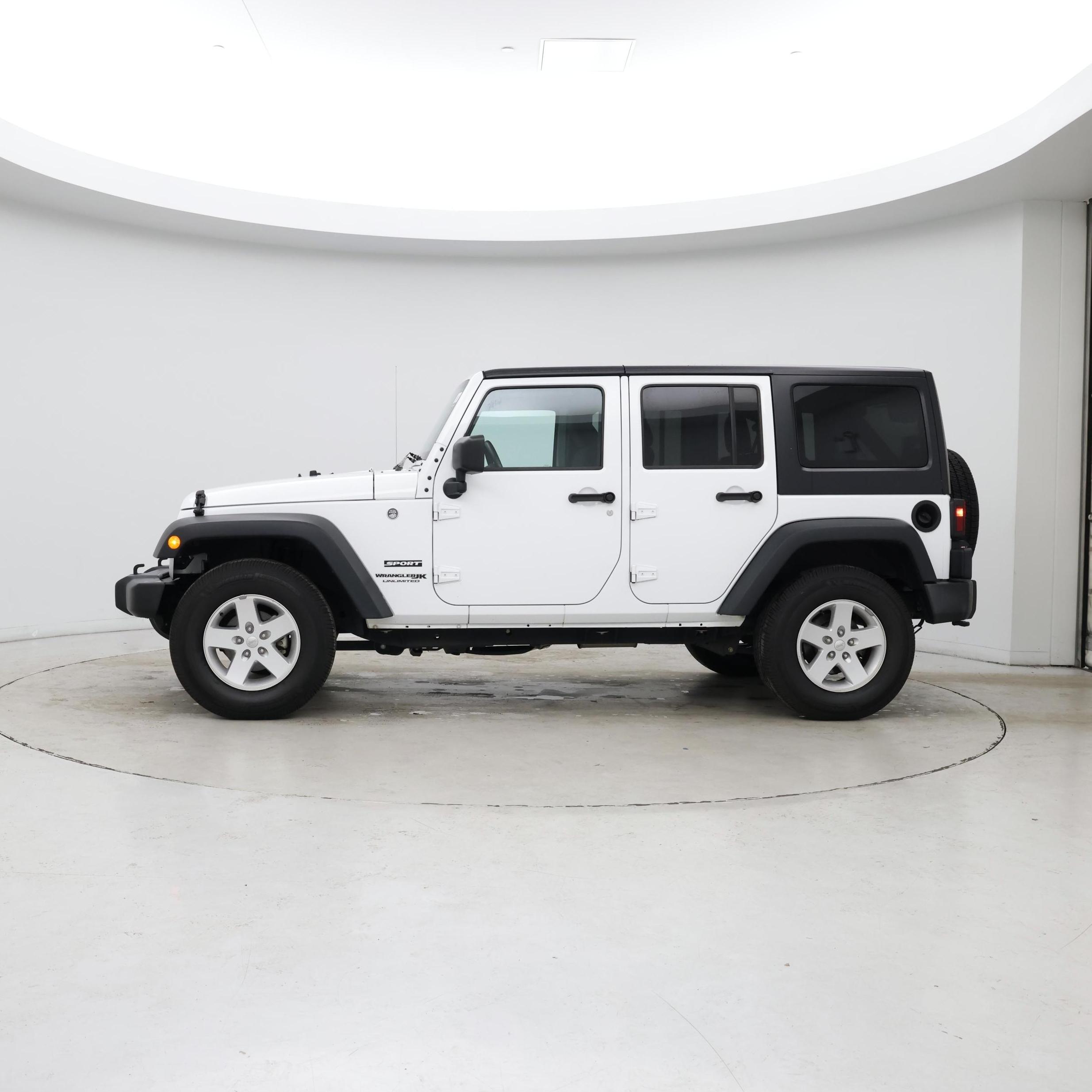 Thumbnail: 2018 Jeep Wrangler - 3