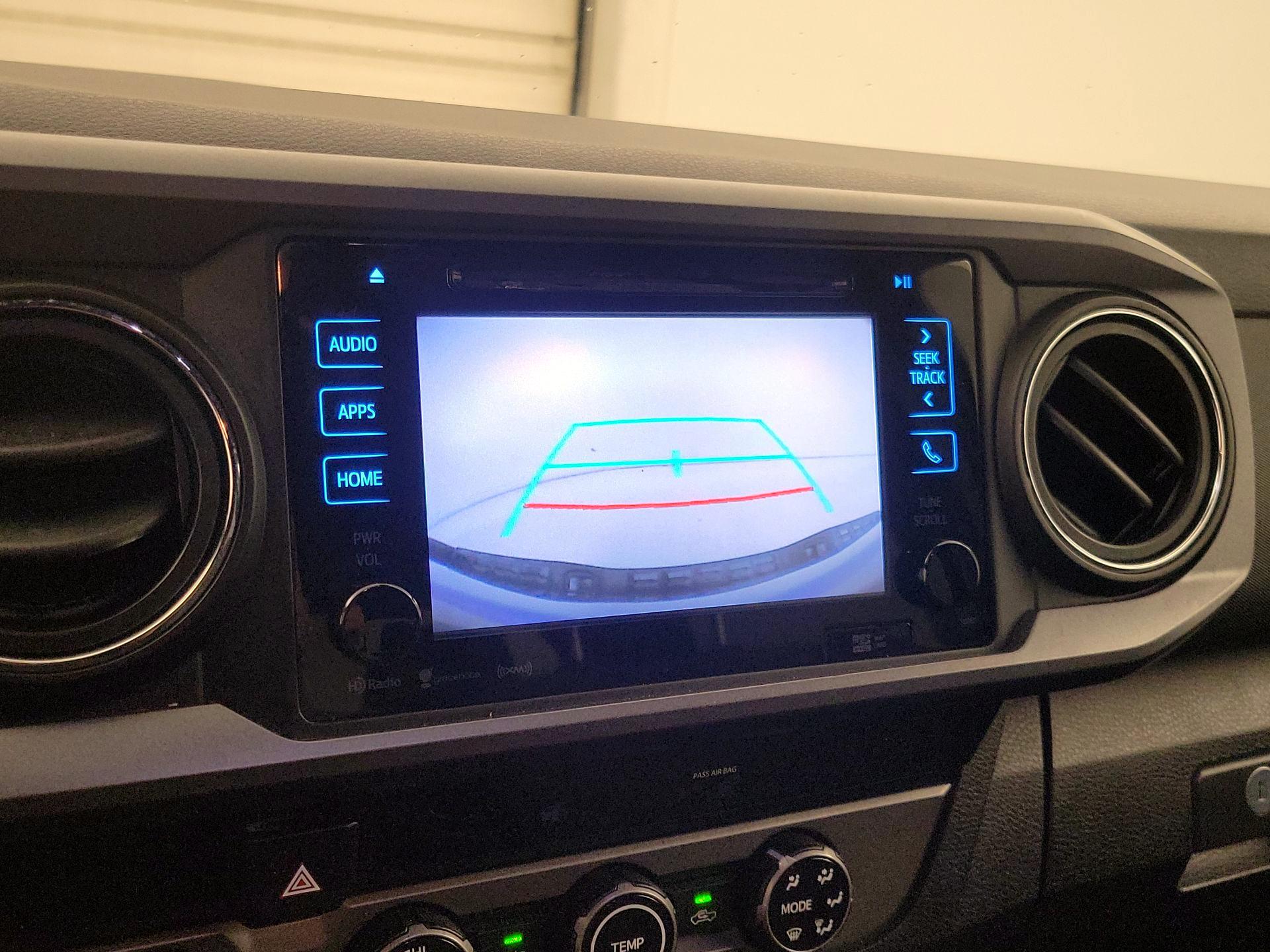 Thumbnail: 2018 Toyota Tacoma - 14